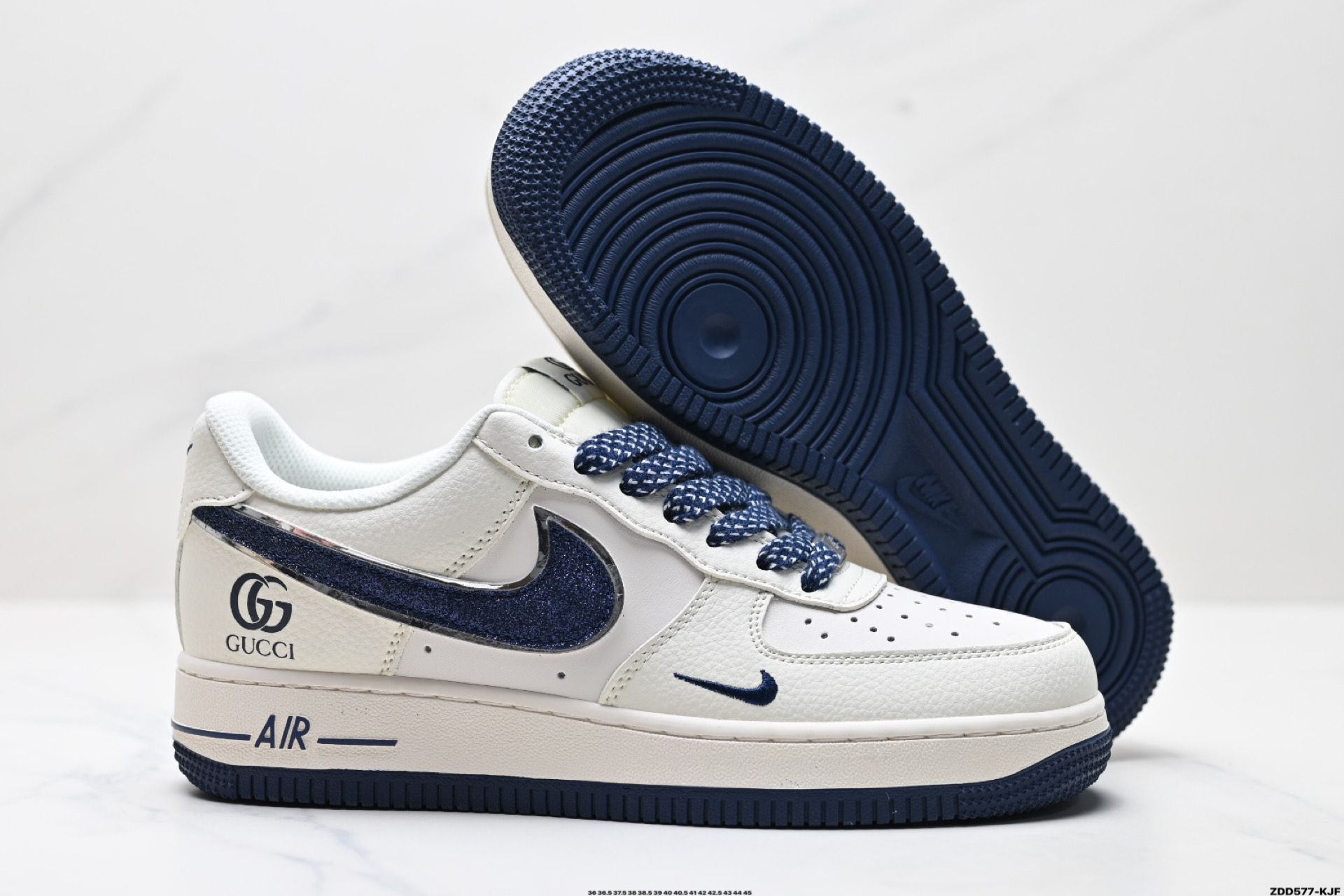 240 NIKE AIR FORCE 1‘07 LX   QY6818-610