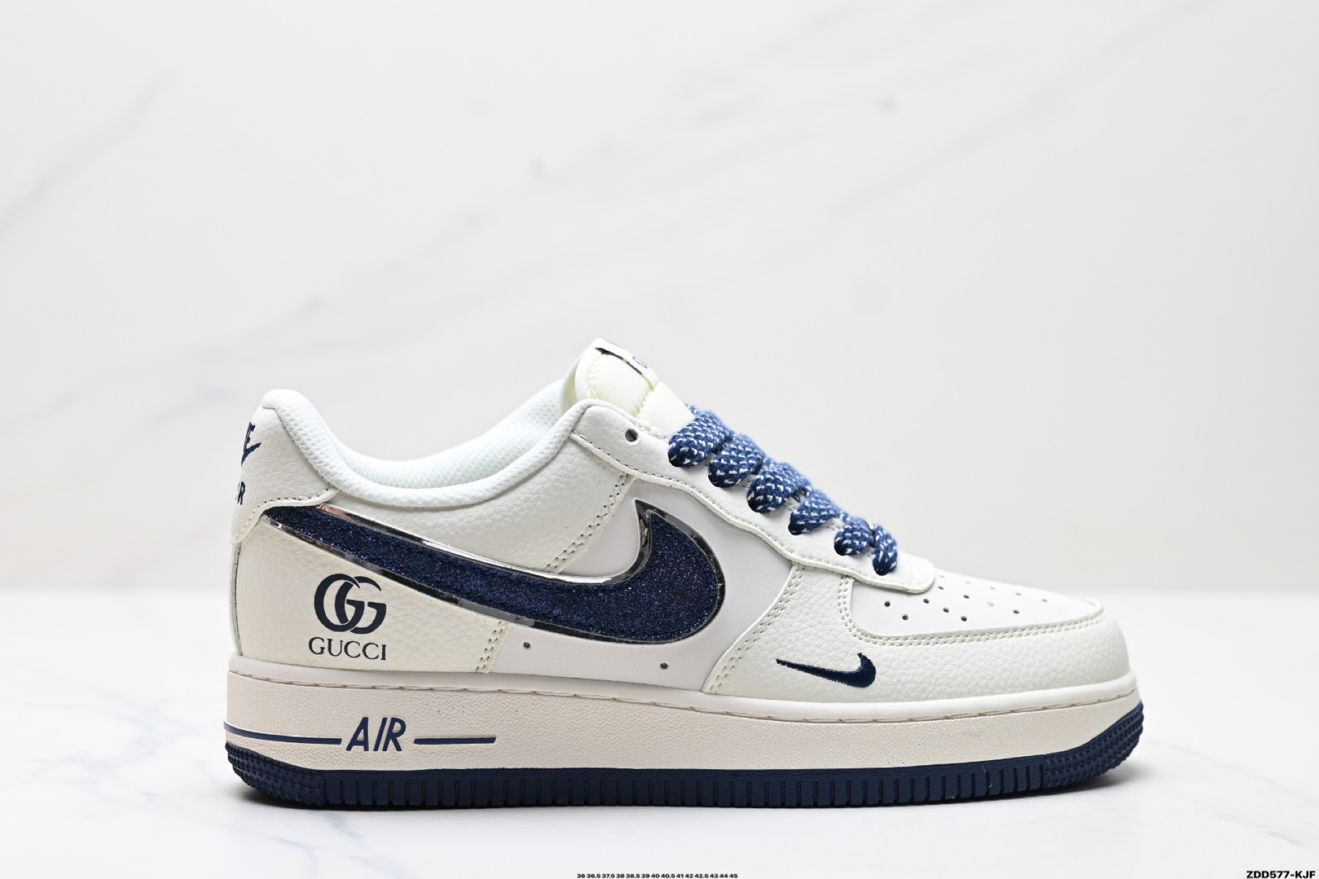 240 NIKE AIR FORCE 1‘07 LX   QY6818-610