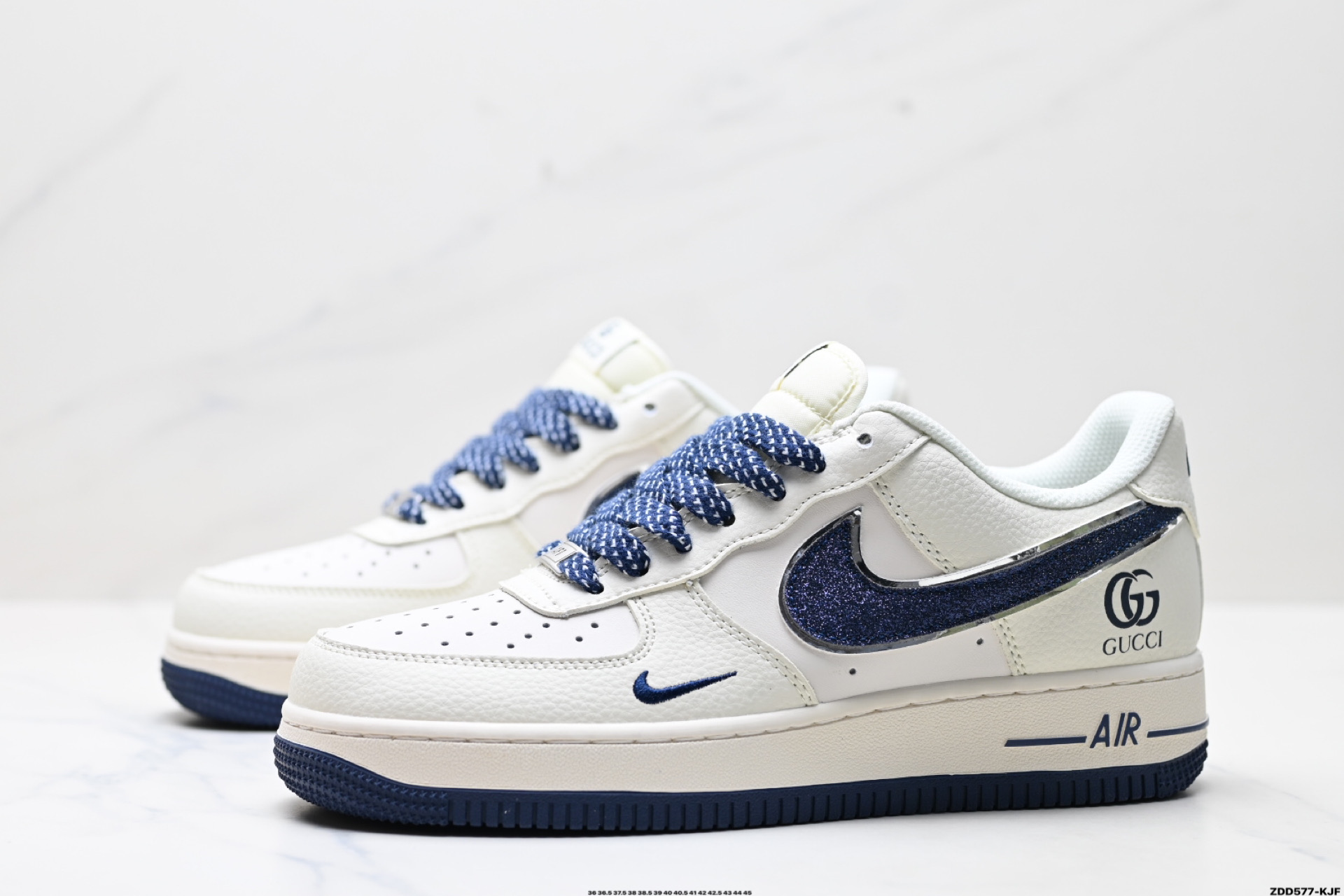 240 NIKE AIR FORCE 1‘07 LX   QY6818-610