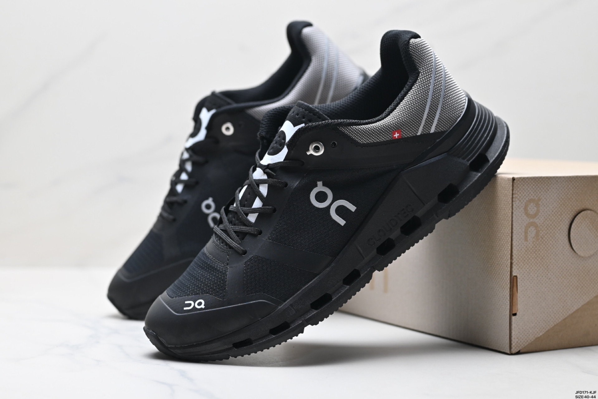 180 On昂跑 Cloudrunner Cloud 5耐磨减震防滑耐磨 低帮跑步鞋 男款