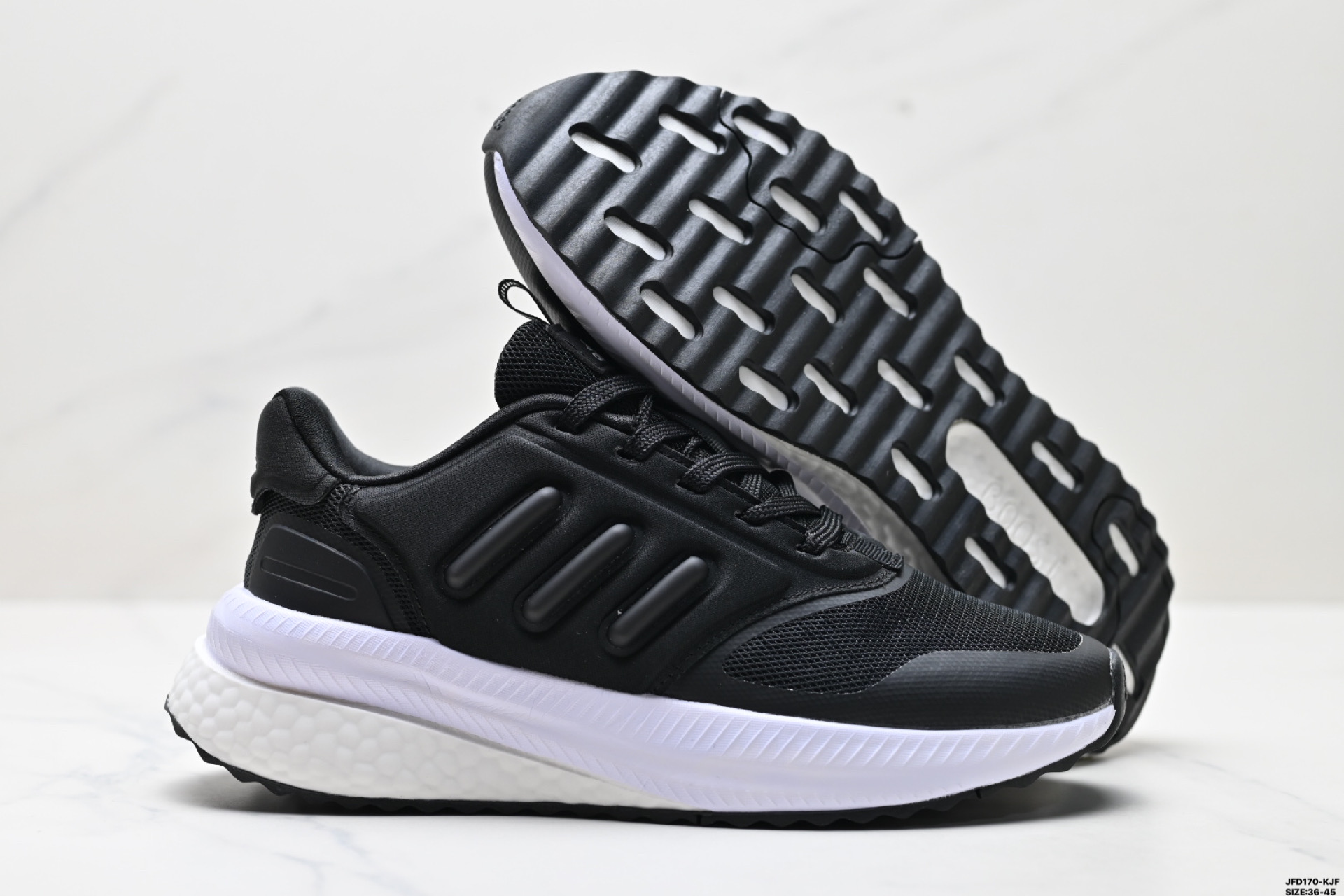 180 Adidas X_Plrphase 低帮运动鞋 外底延续 Boost 系列鞋款经典的镂空设计   ID2715