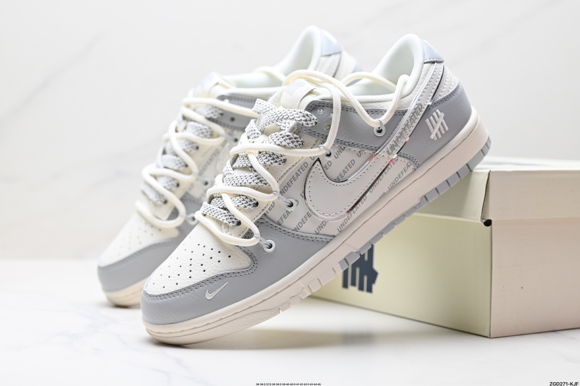 300 NK Dunk Low Retro “DIY高端定制” 低帮休闲运动板鞋 DM6868-079
