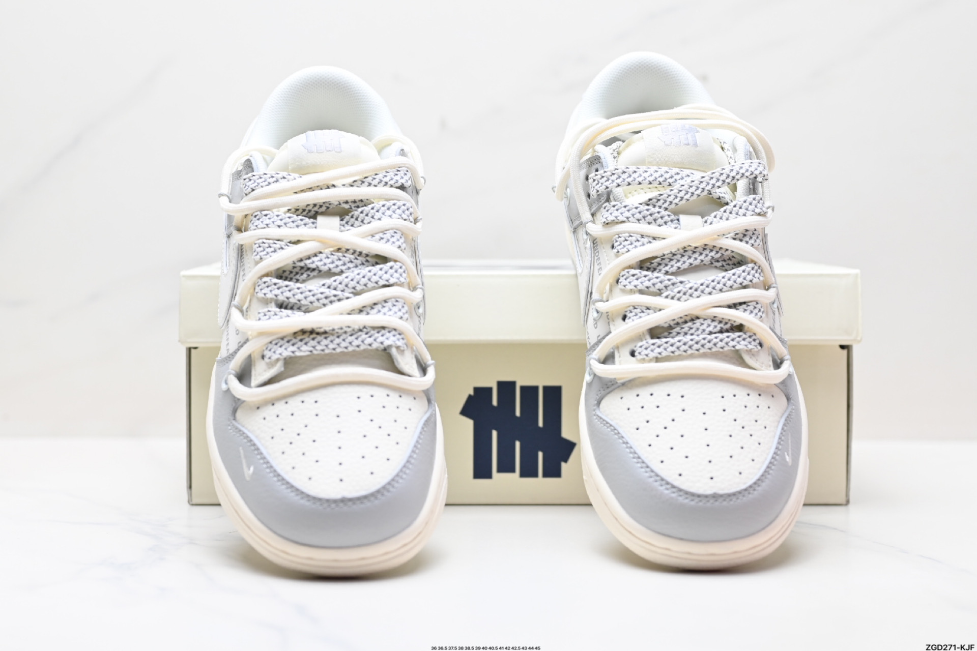 300 NK Dunk Low Retro “DIY高端定制” 低帮休闲运动板鞋 DM6868-079