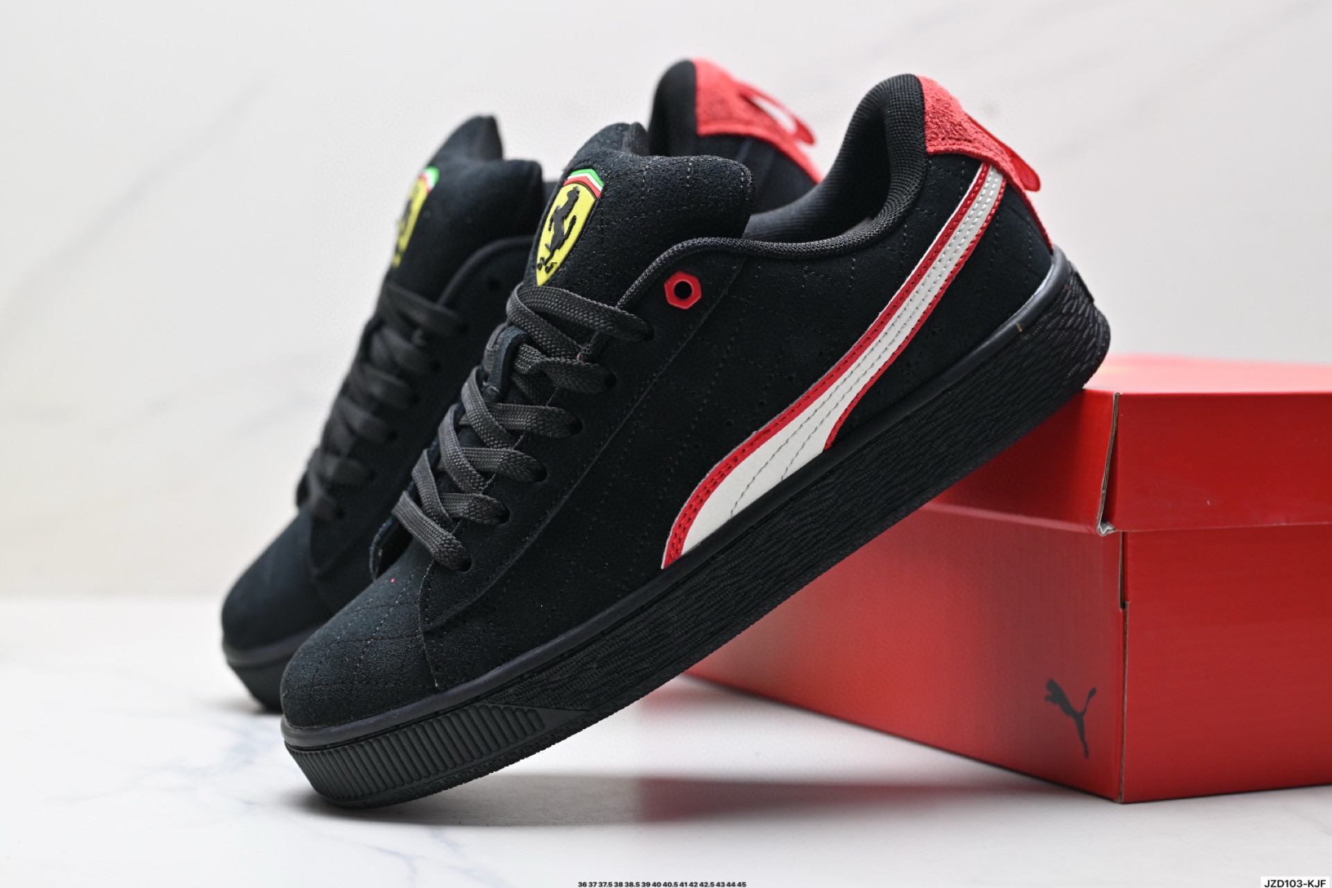 150 Ferrari x Puma Suede XL复古单品 彪马 防滑耐磨低帮德训板鞋  380220-02