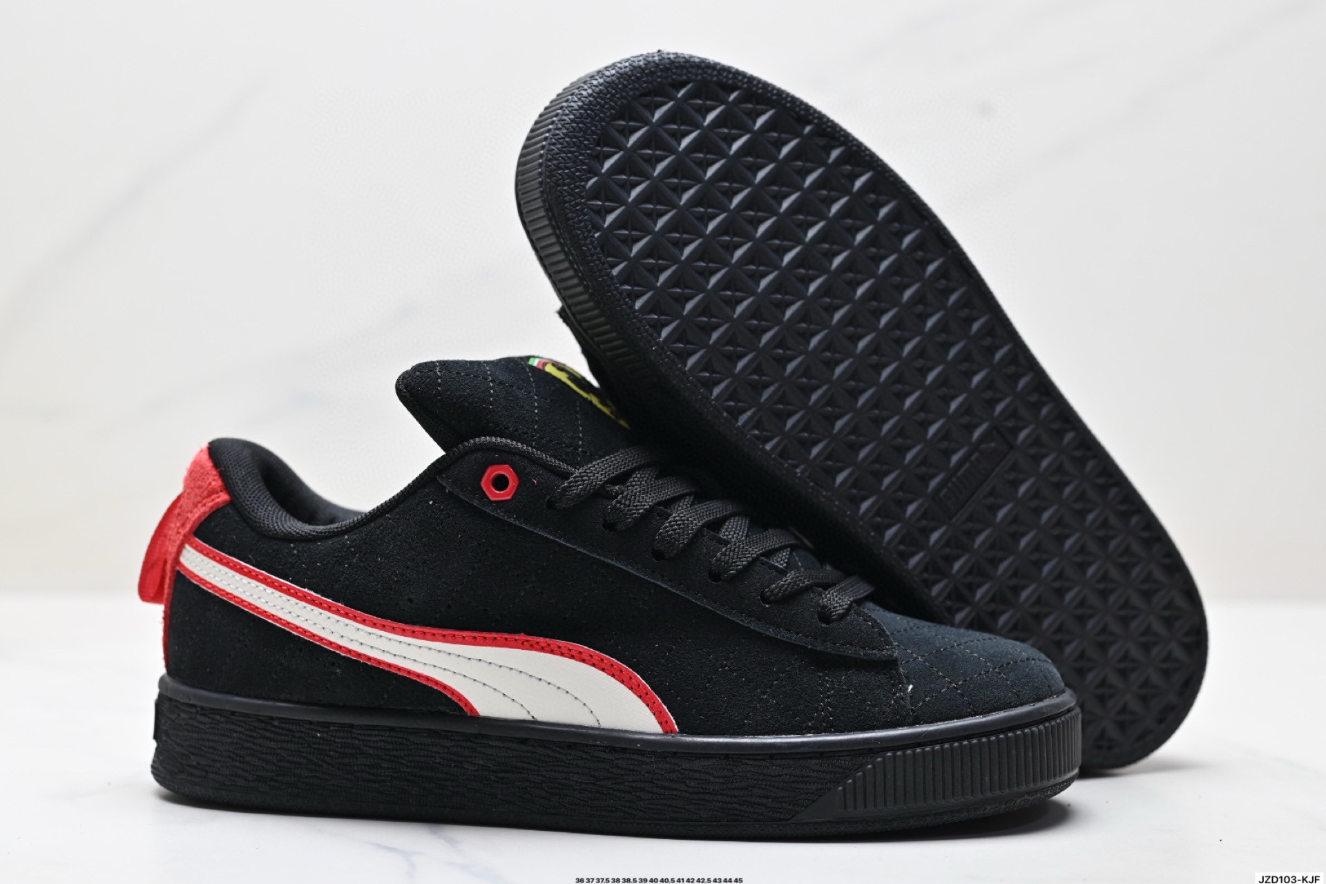 150 Ferrari x Puma Suede XL复古单品 彪马 防滑耐磨低帮德训板鞋  380220-02