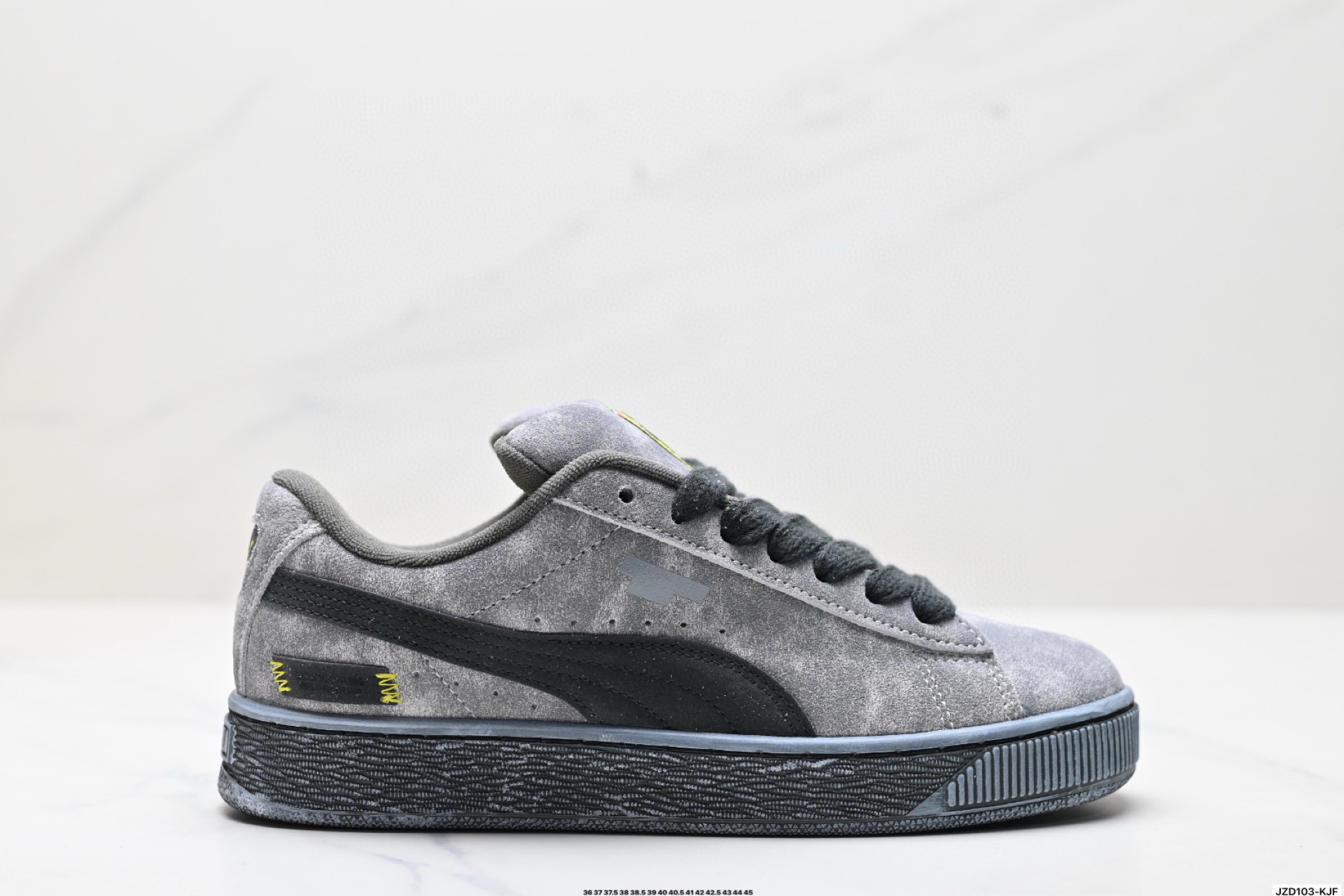 150 Ferrari x Puma Suede XL复古单品 彪马 防滑耐磨低帮德训板鞋  380220-02