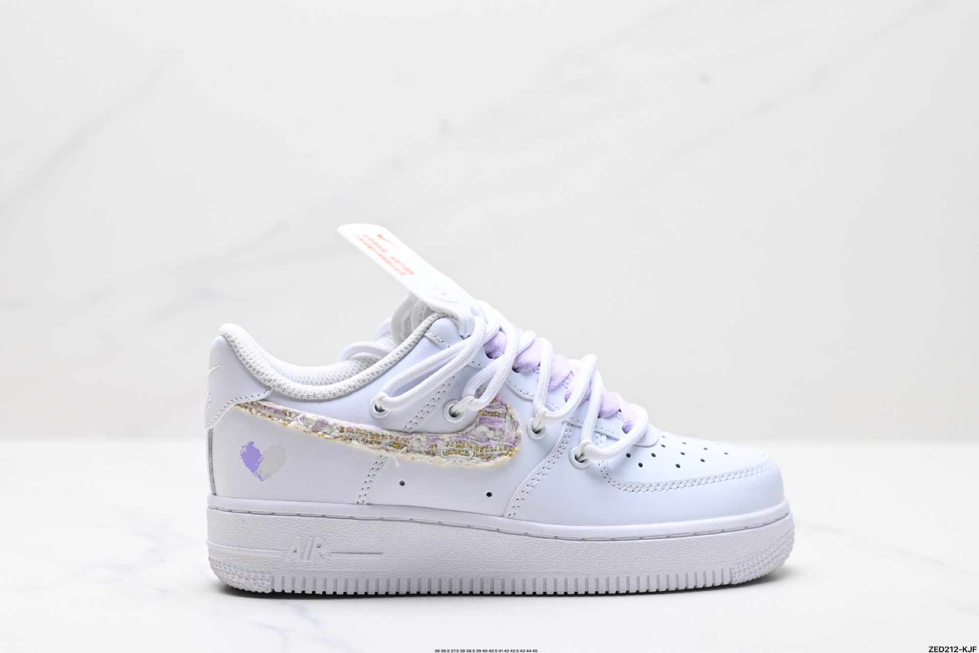 270 NIKE AIR FORCE 1‘07   DH9999-556
