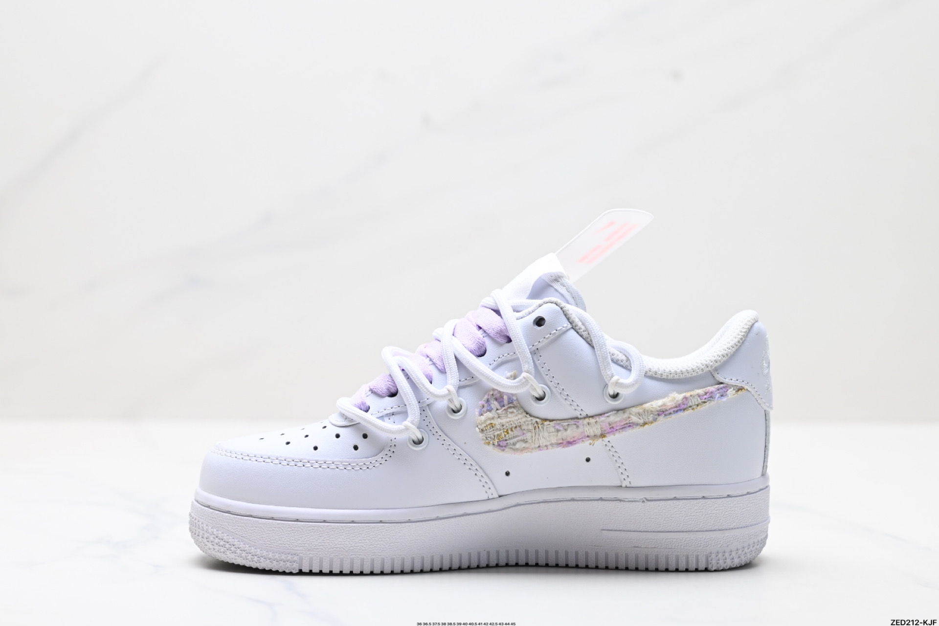 270 NIKE AIR FORCE 1‘07   DH9999-556