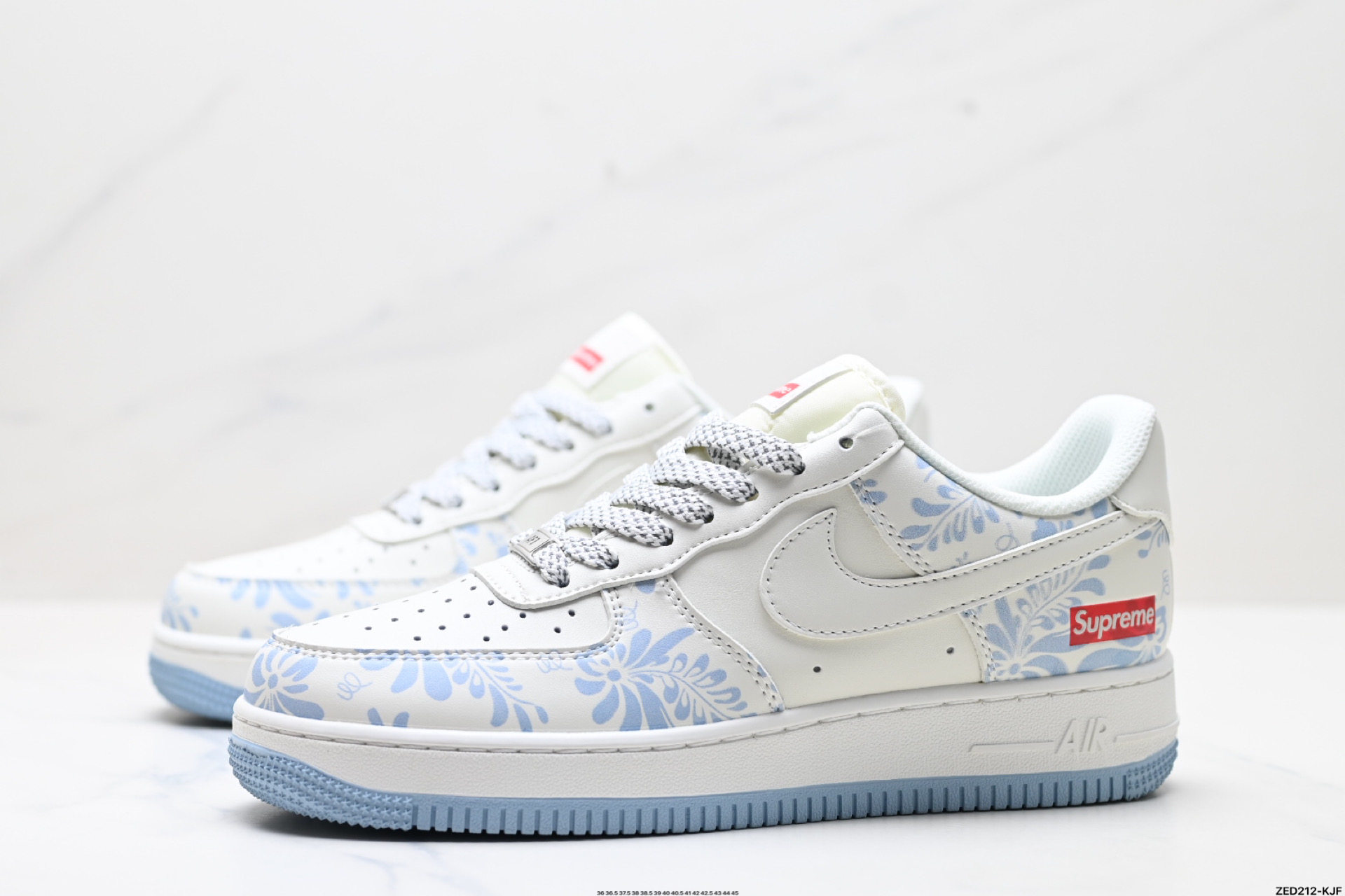 270 NIKE AIR FORCE 1‘07   XX3168-137