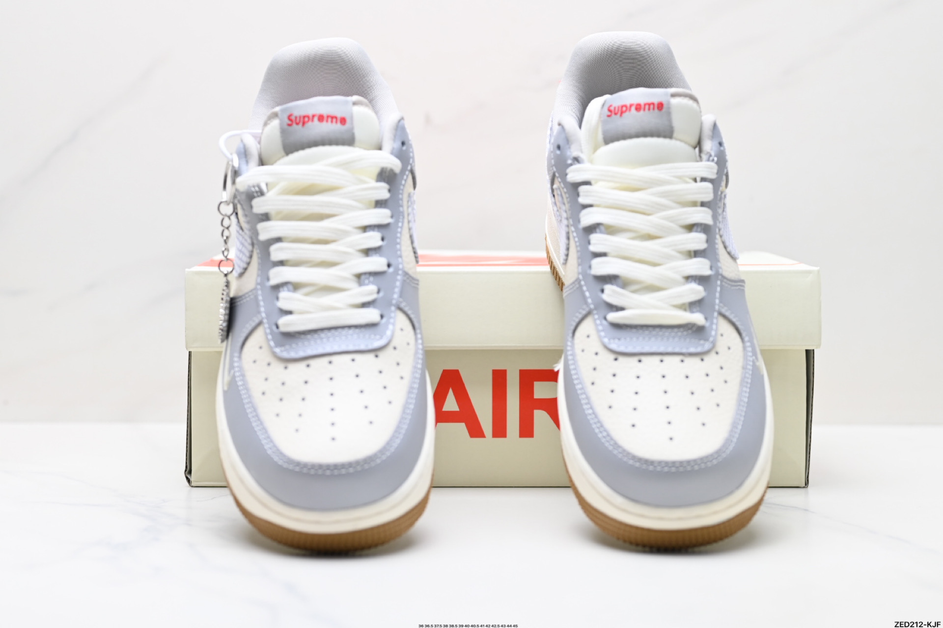 270 NIKE AIR FORCE 1‘07  KK1988-075