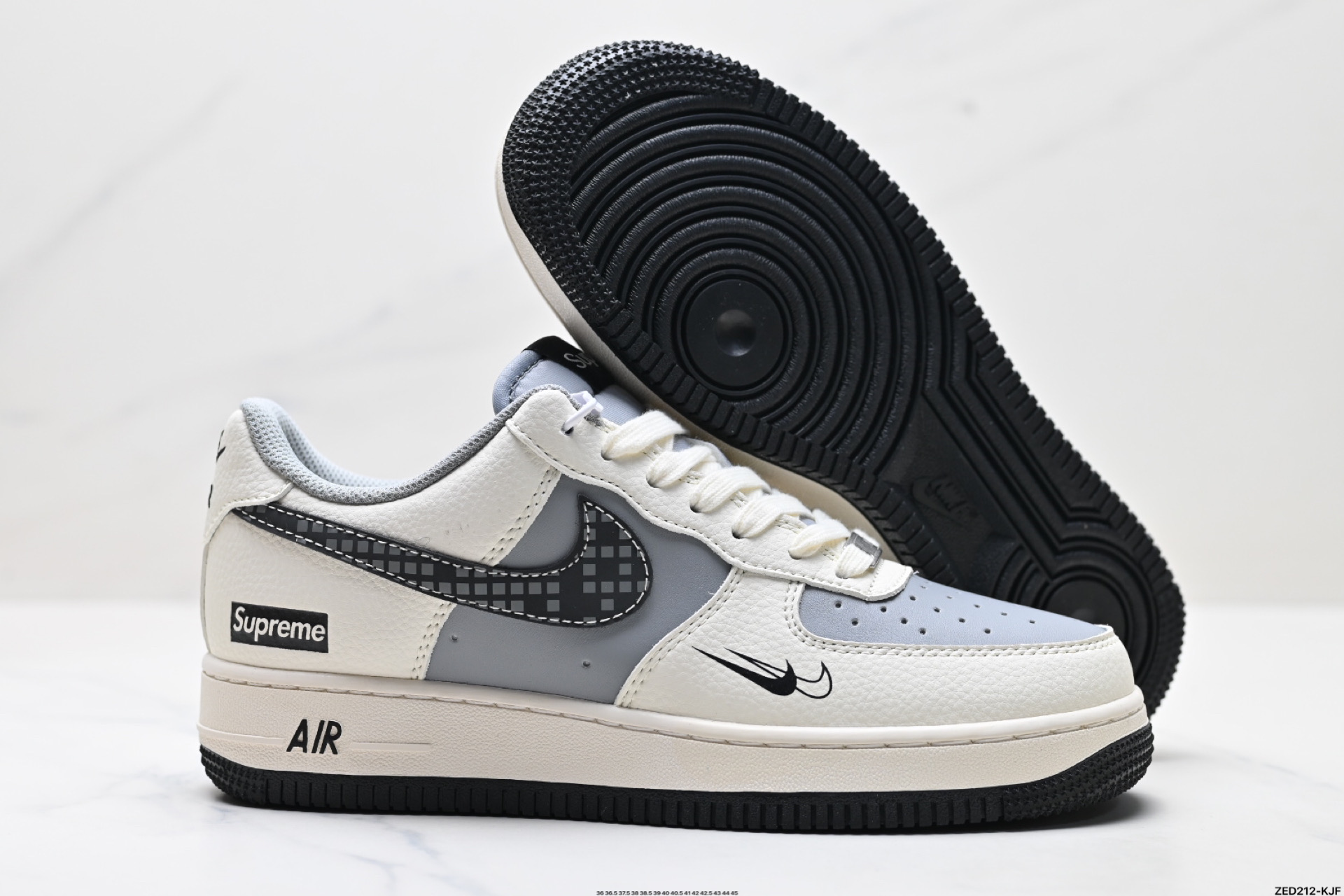 270 NIKE AIR FORCE 1‘07   XS1958-568