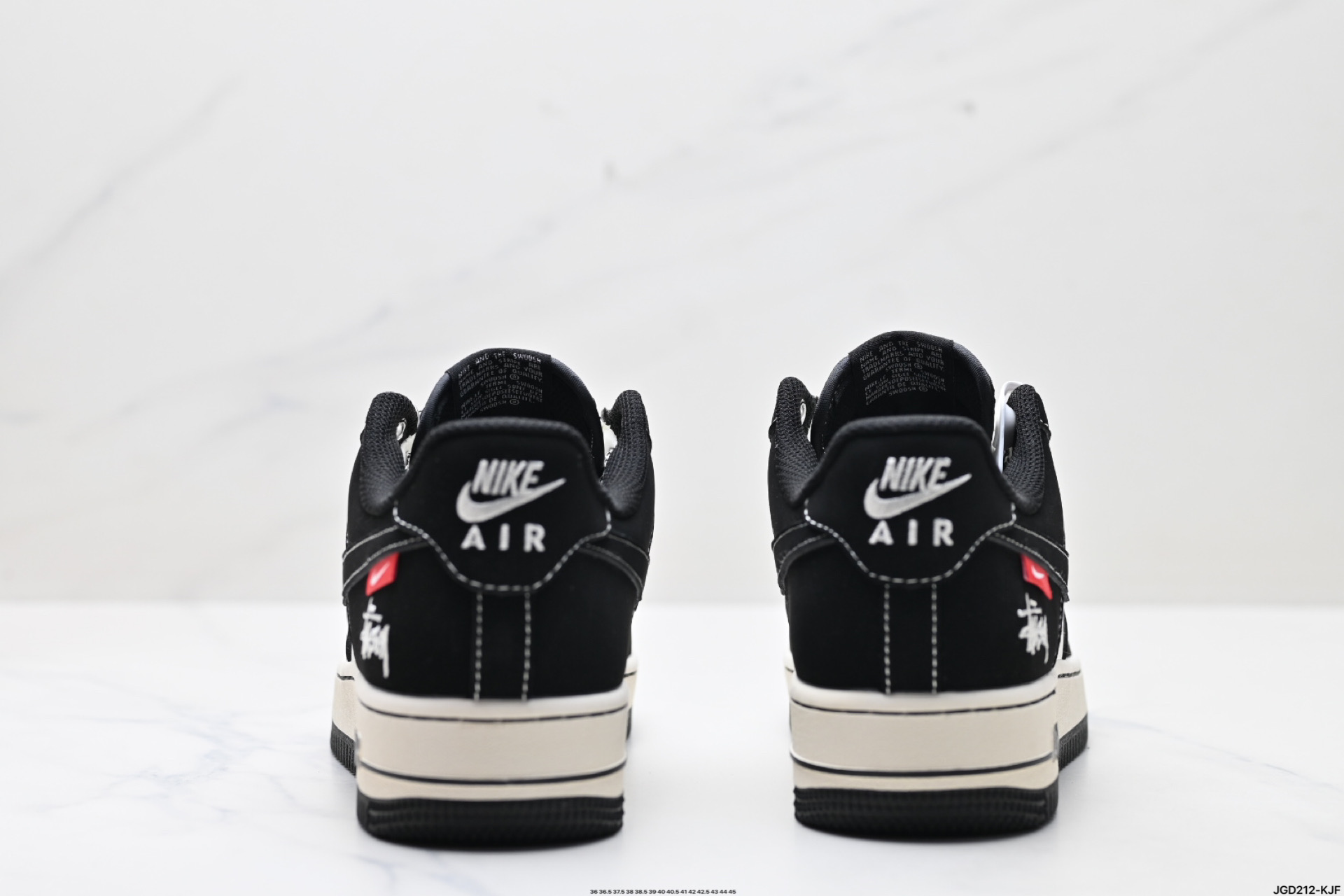 190 NIKE AIR FORCE 1‘07 LV8  SJ6698-012