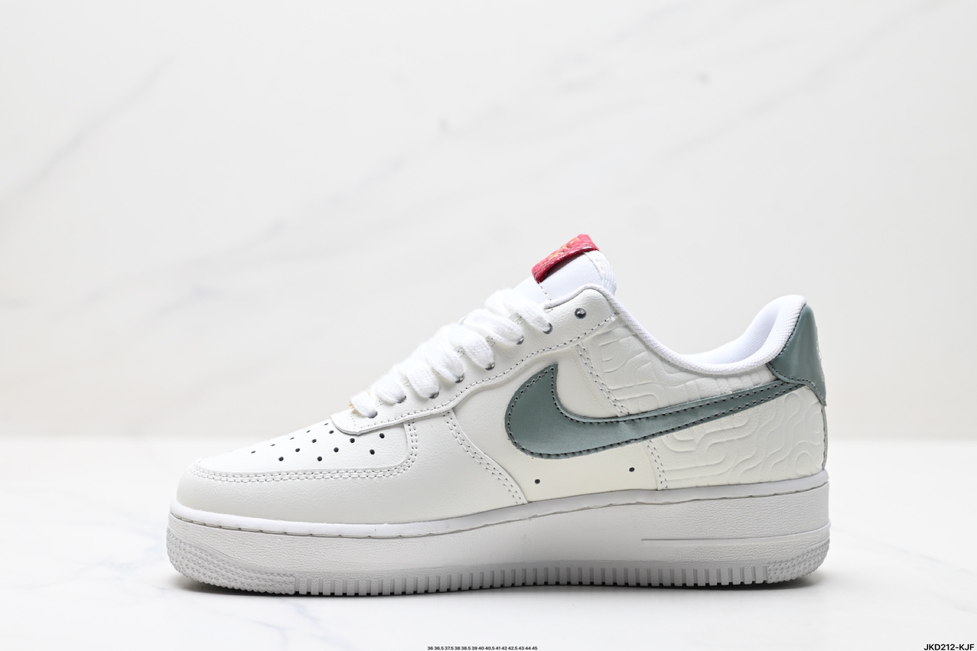 170 耐克Nike Air Force 1“07空军一号低帮百搭休闲运动板鞋 HV5979-130
