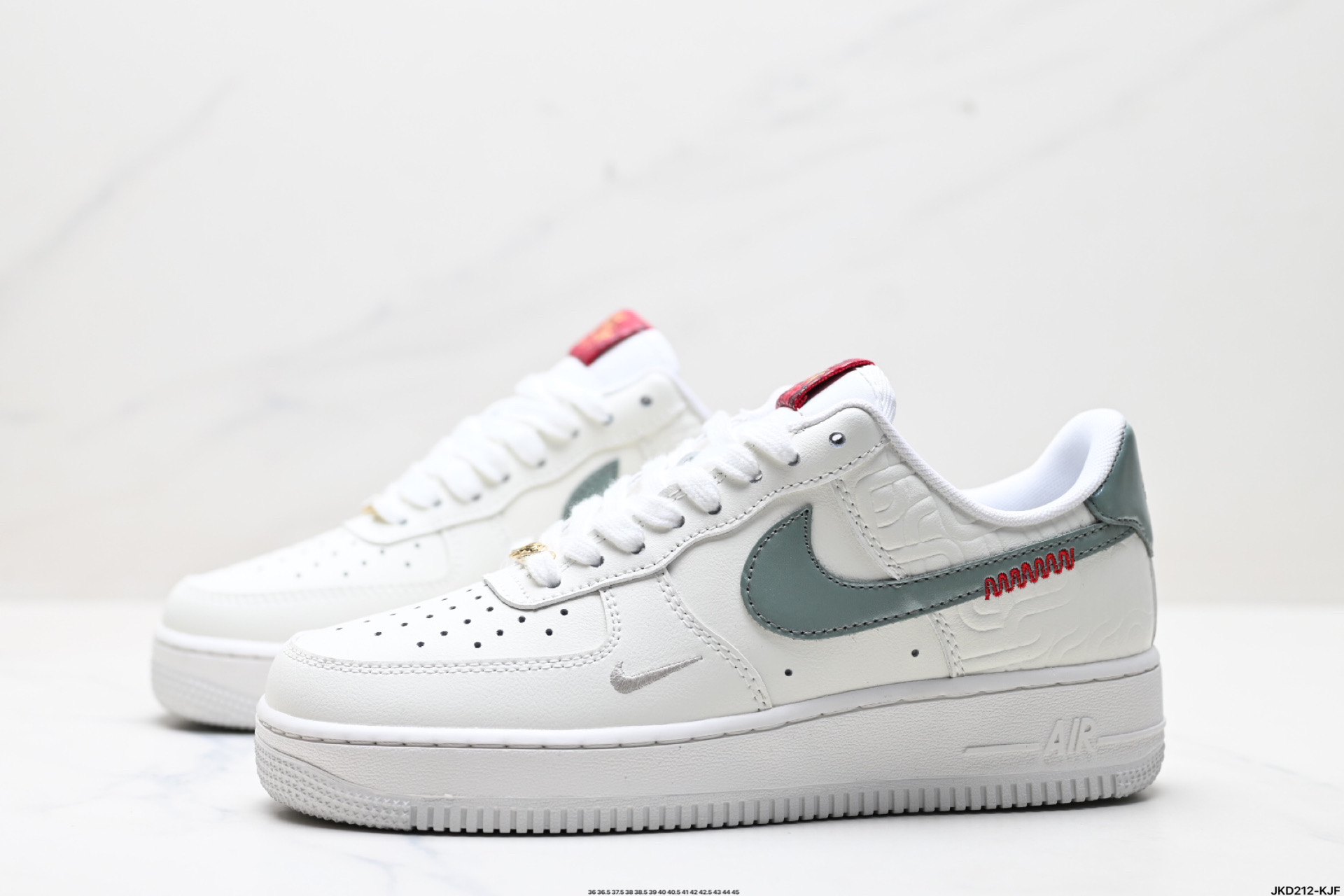 170 耐克Nike Air Force 1“07空军一号低帮百搭休闲运动板鞋 HV5979-130