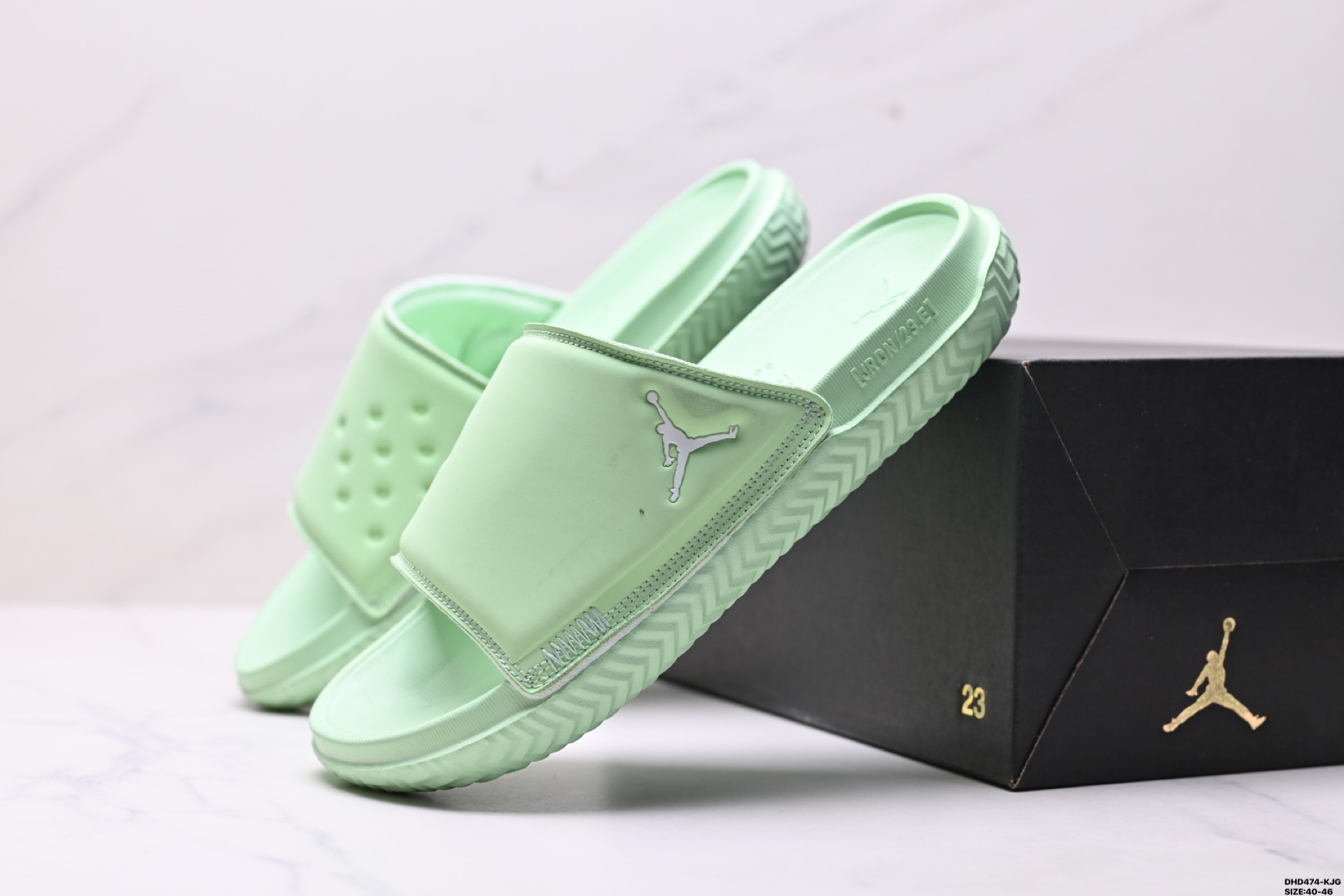 90 Nike Air Jordan play slide 耐克 运动拖鞋    DC9835-601