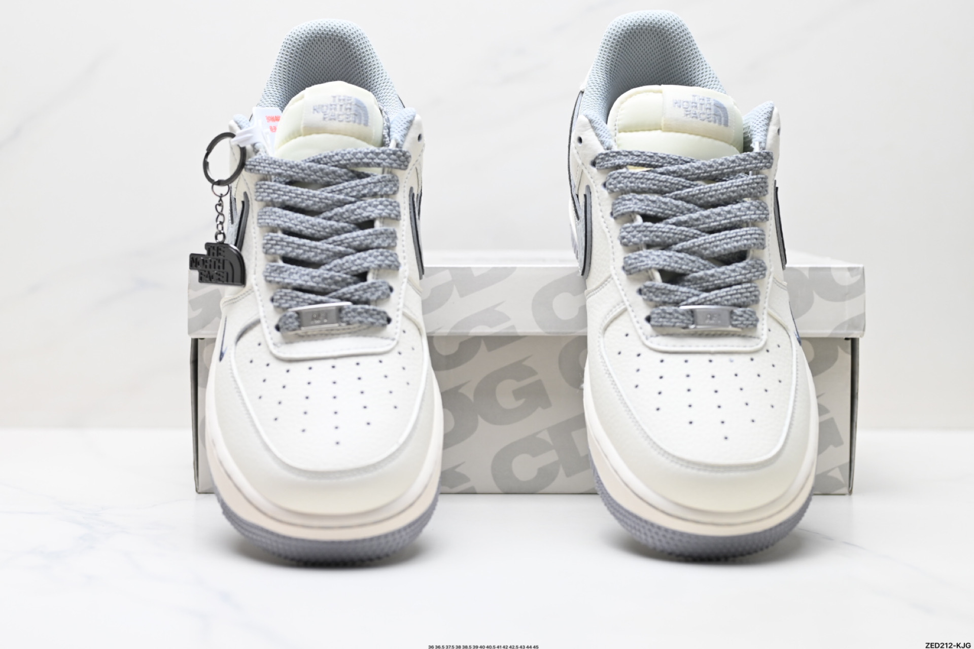 270 NIKE AIR FORCE 1‘07 LV8   HH7518-052
