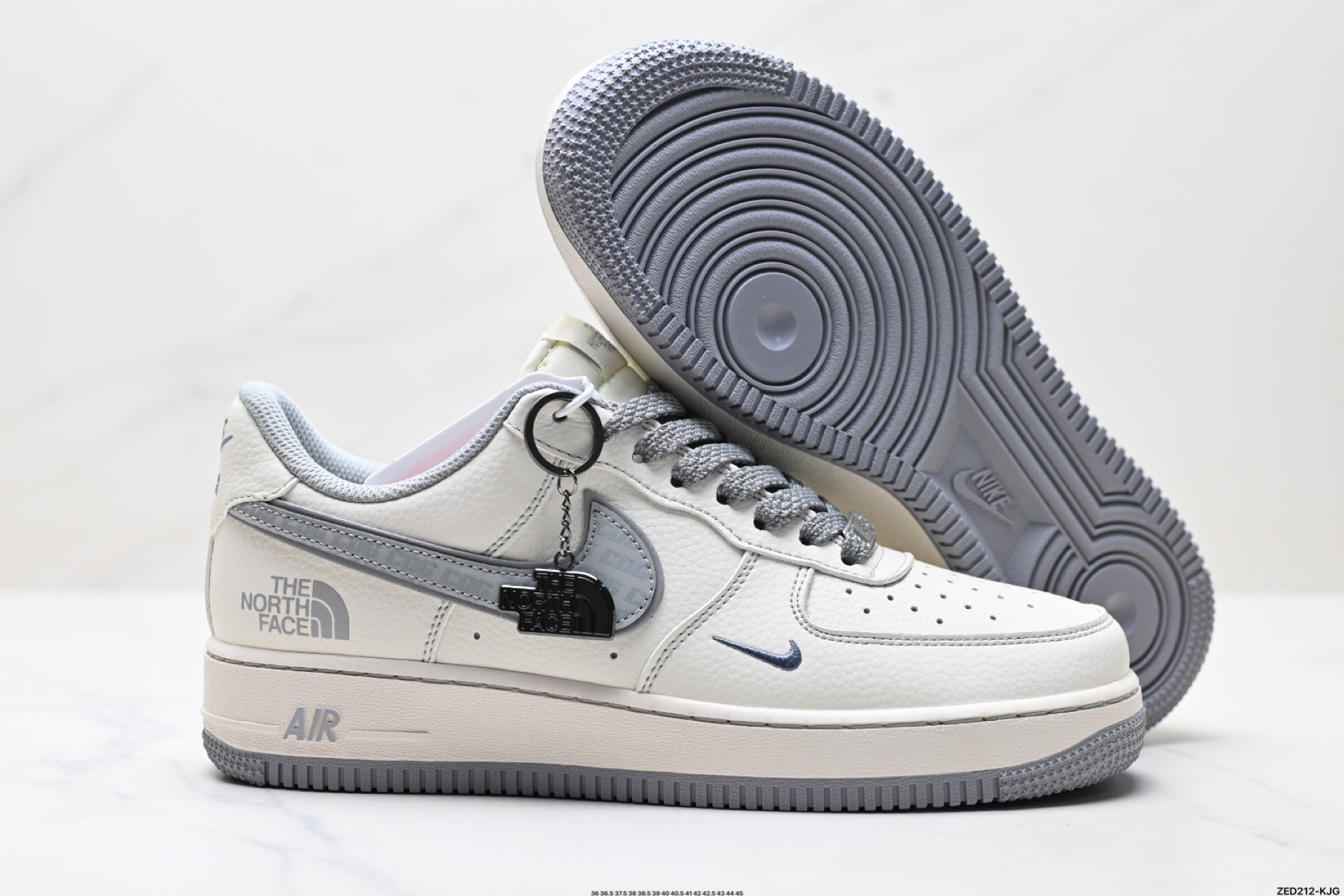 270 NIKE AIR FORCE 1‘07 LV8   HH7518-052
