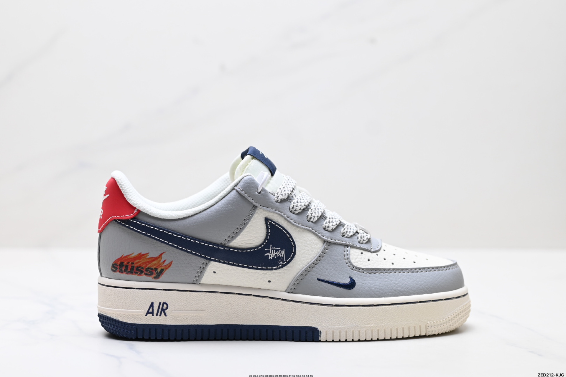 270 NIKE AIR FORCE 1‘07 LV8  XS1958-555