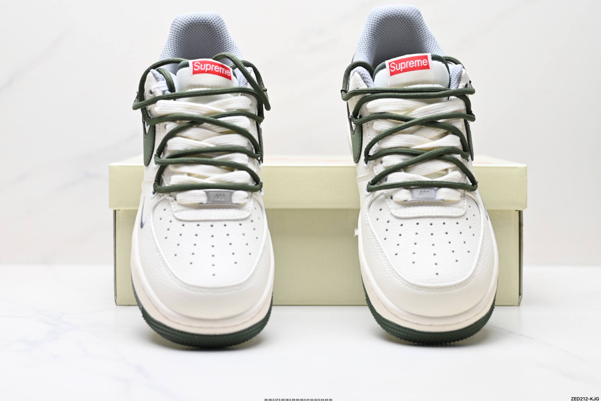 270 NIKE AIR FORCE 1‘07 LV8  DM6868-070