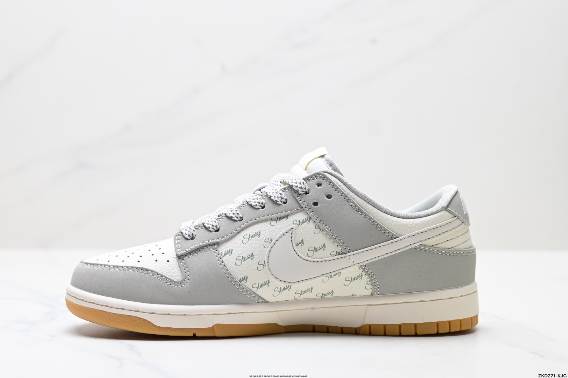 280 NK Dunk Low Retro “DIY高端定制” 低帮休闲运动板鞋  JJ2508-557