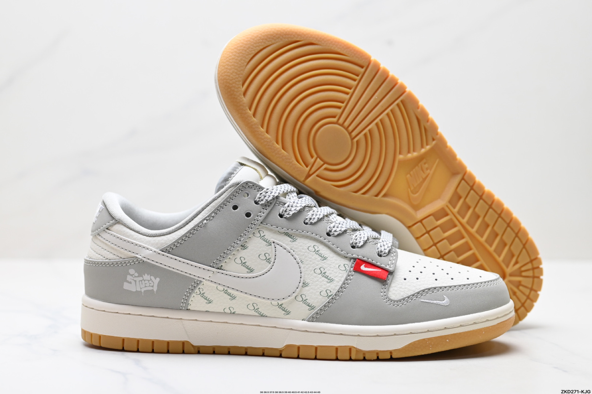 280 NK Dunk Low Retro “DIY高端定制” 低帮休闲运动板鞋  JJ2508-557