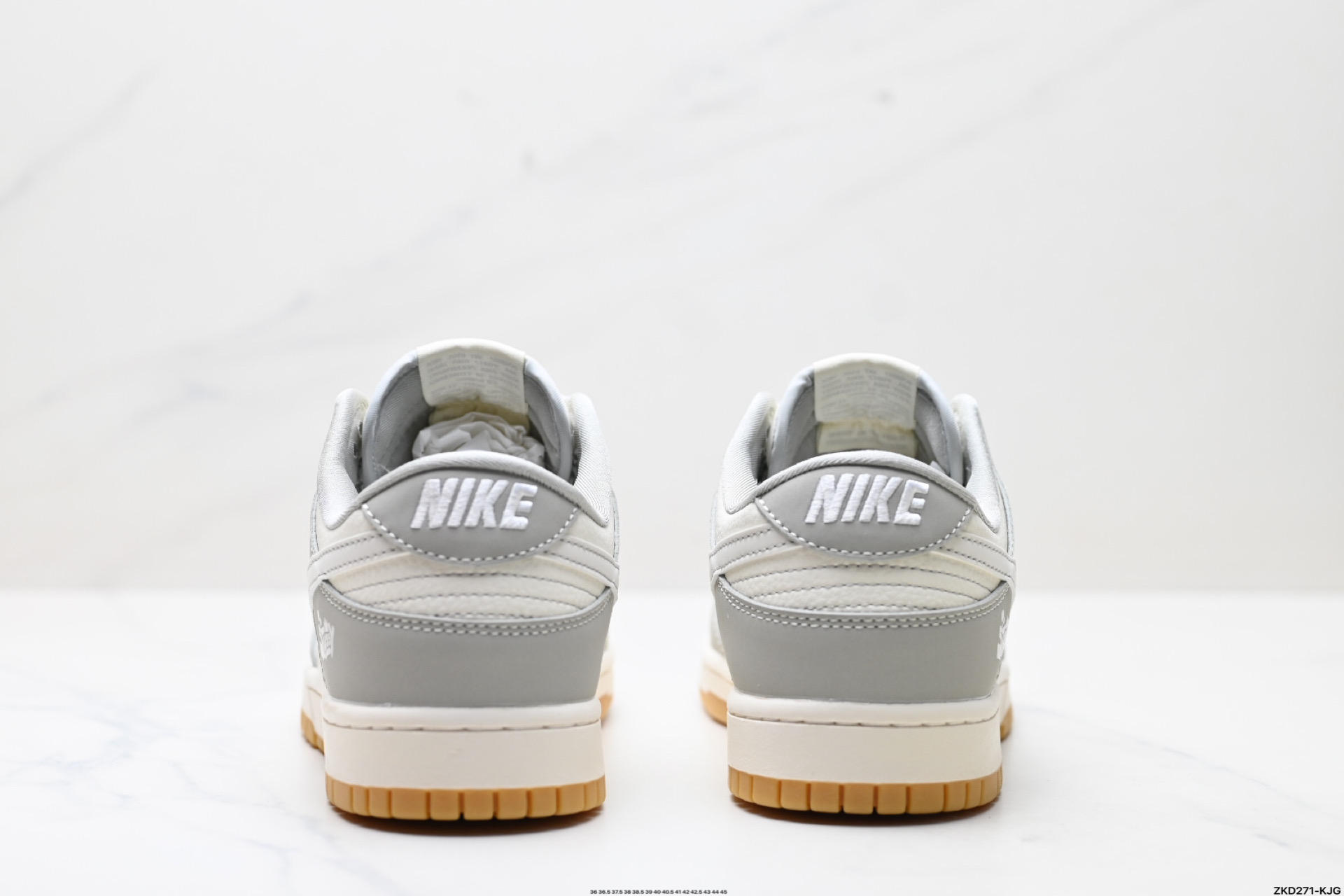 280 NK Dunk Low Retro “DIY高端定制” 低帮休闲运动板鞋  JJ2508-557