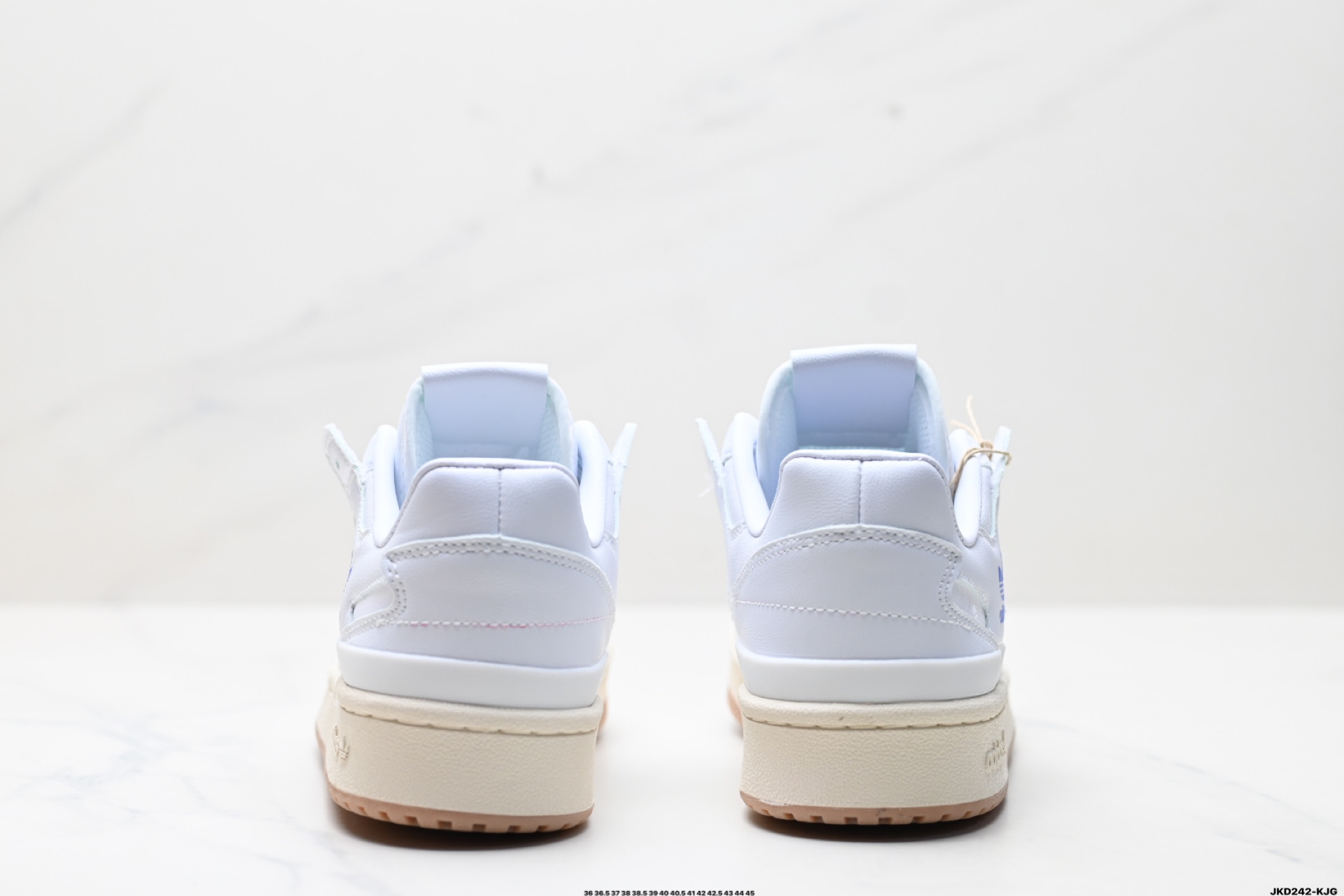 170 阿迪达斯 Adidas Forum 84 Low 低帮百搭潮流休闲运动板鞋  HO4903