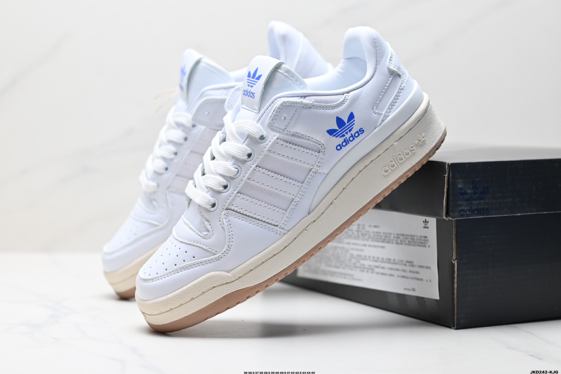 170 阿迪达斯 Adidas Forum 84 Low 低帮百搭潮流休闲运动板鞋  HO4903