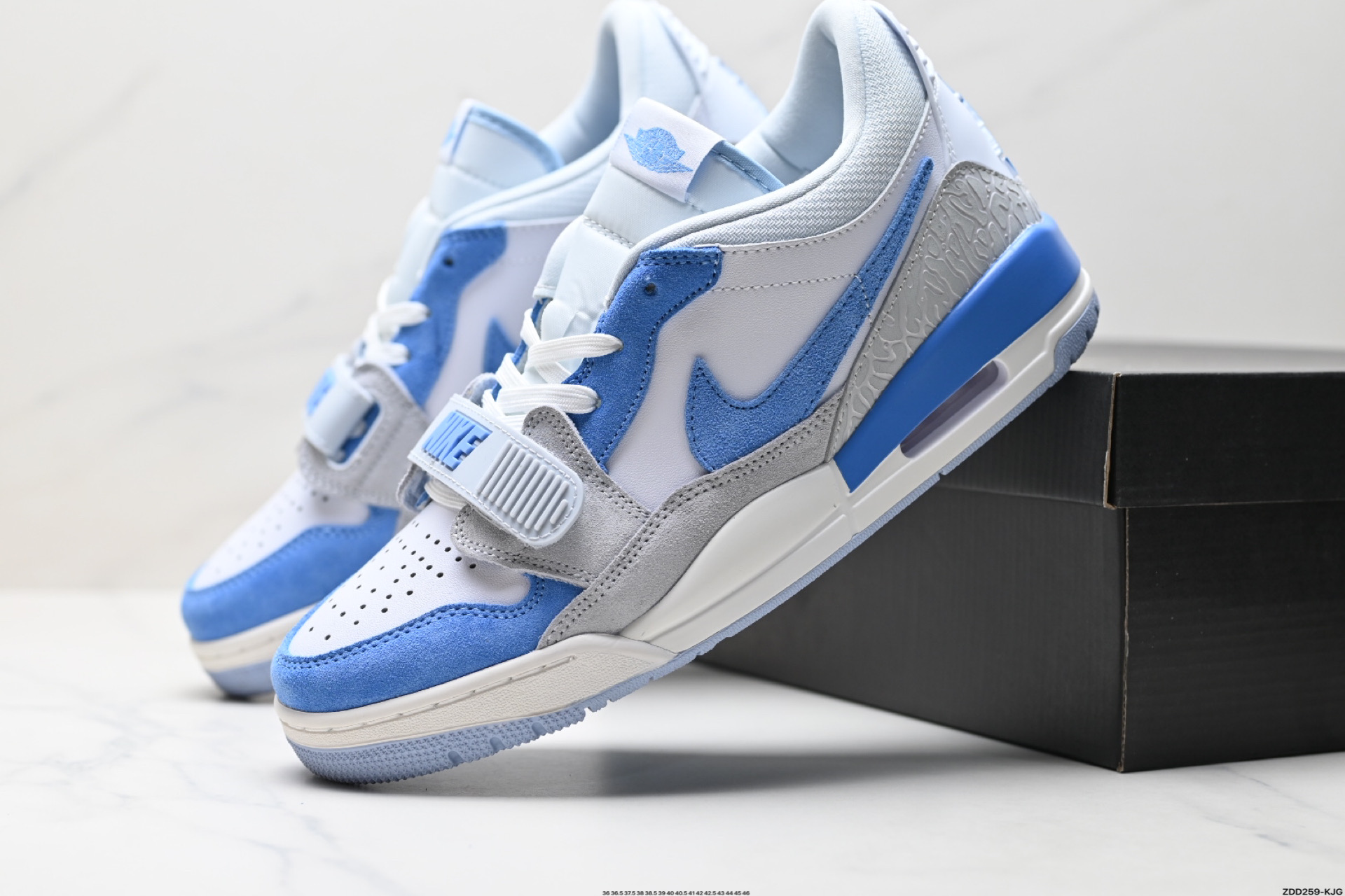 240 耐克Nike Air Jordan Legacy 312 Low”White/Grey Fog/Blue/Red“乔丹最强三合一混合版本低帮文化休闲运动篮球鞋  CD7069-141