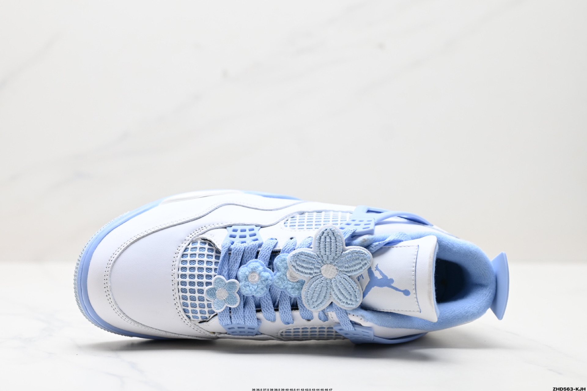 310 Nike Air Jordan 4 Retro 耐克迈克尔·乔丹AJ4代中帮复古休闲运动文化篮球鞋 HV0823-100