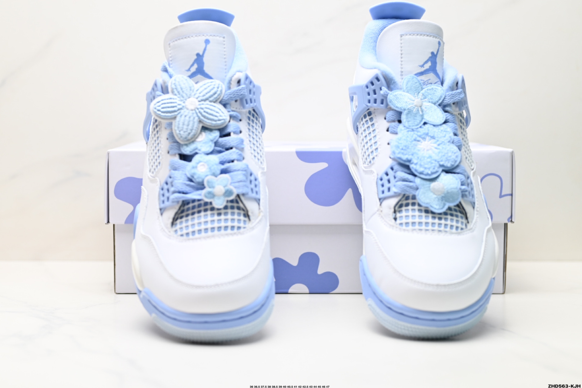 310 Nike Air Jordan 4 Retro 耐克迈克尔·乔丹AJ4代中帮复古休闲运动文化篮球鞋 HV0823-100