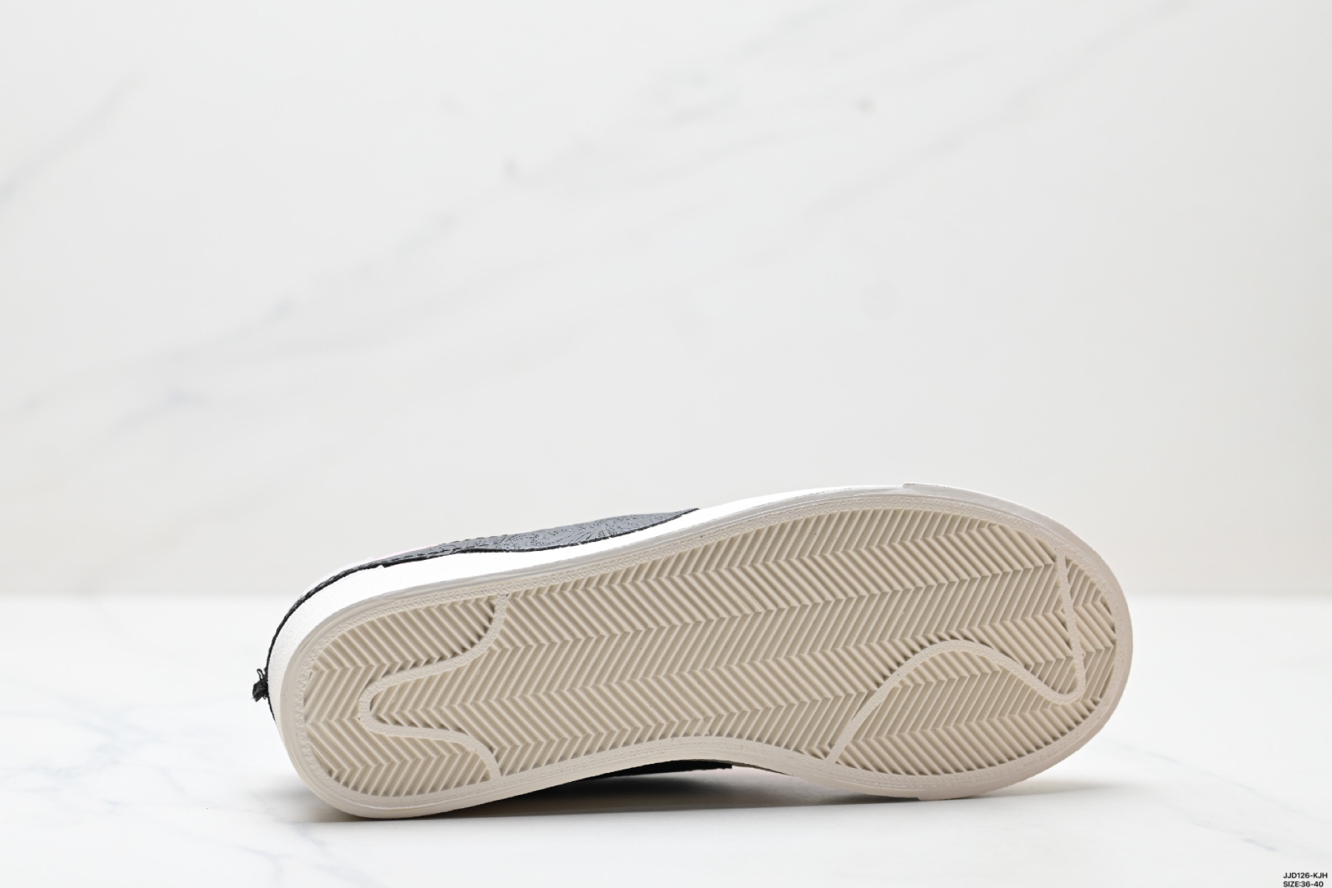 140 NK Blazer Low‘77 Jumbo 经典百搭低帮开拓者休闲运动板鞋 DQ1470-136