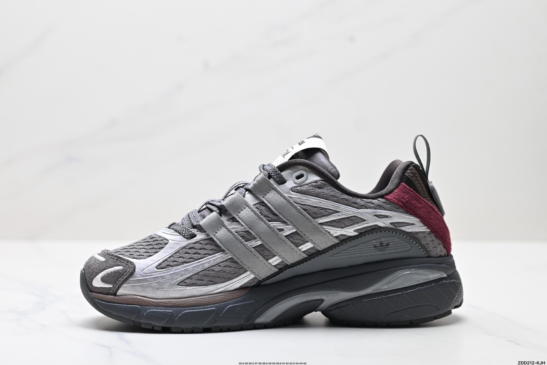 240 Adidas Adistar Cushion Sftm防滑耐磨 低帮 运动老爹鞋 JH9009