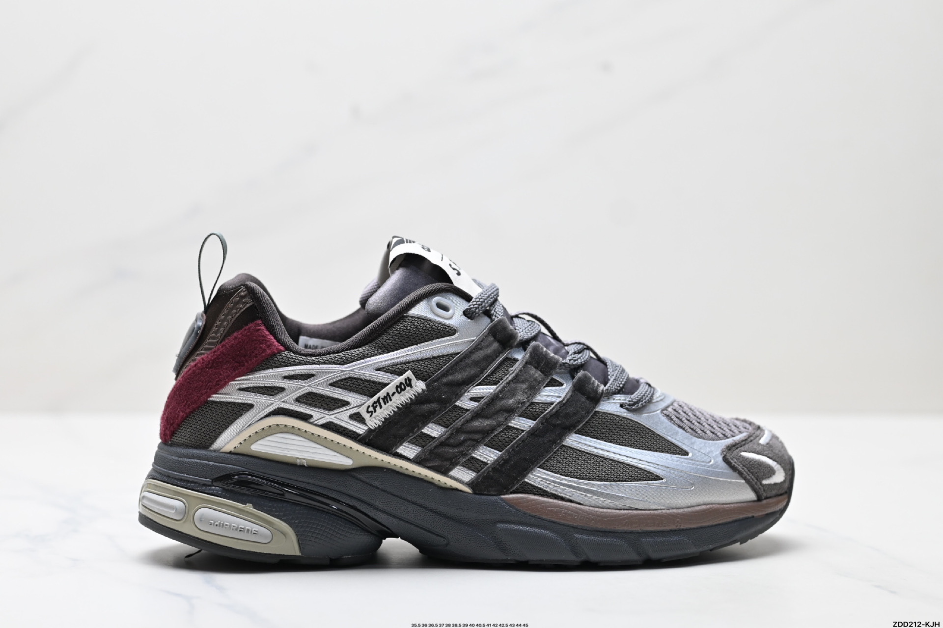 240 Adidas Adistar Cushion Sftm防滑耐磨 低帮 运动老爹鞋 JH9009