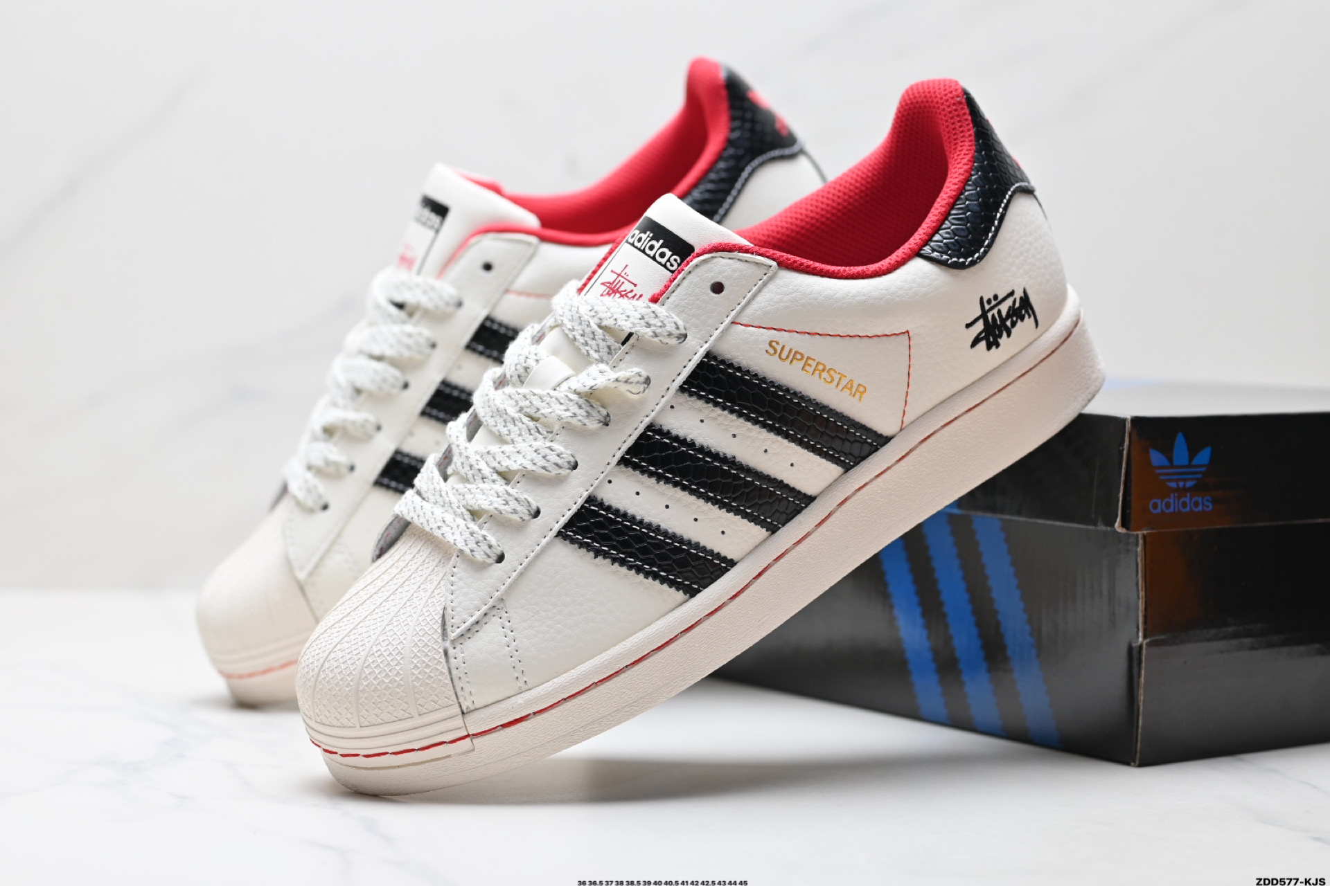 240 阿迪达斯Adidas三叶草 Originals Superstar贝壳头’DIY’系列低帮经典百搭休闲运动板鞋 BZ2528