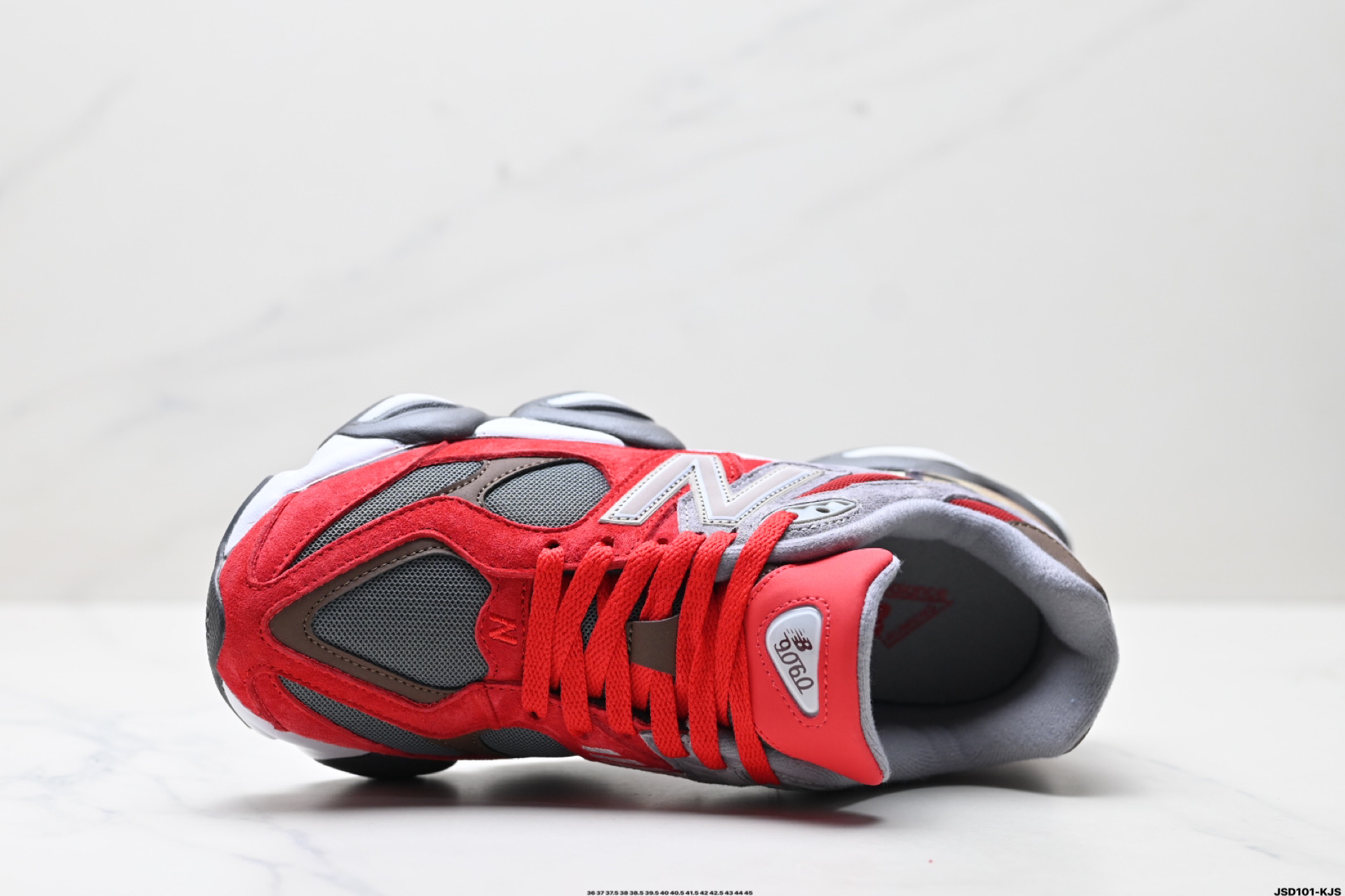 210 New Balance 版本 NB9060 联名款 复古休闲运动慢跑鞋 U9060YZA