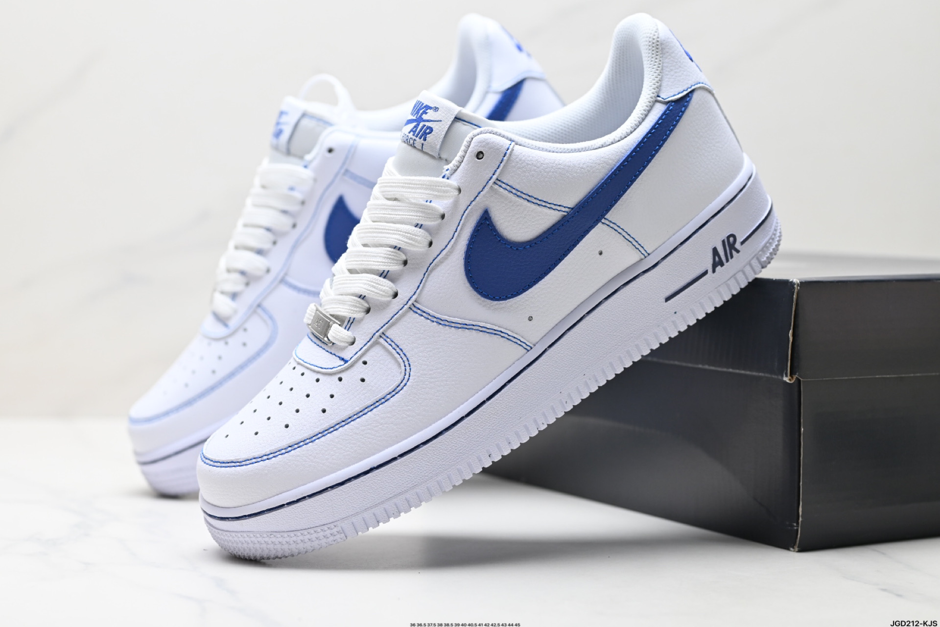 190 NIKE AIR FORCE 1‘07 LV8 HQ2037-100