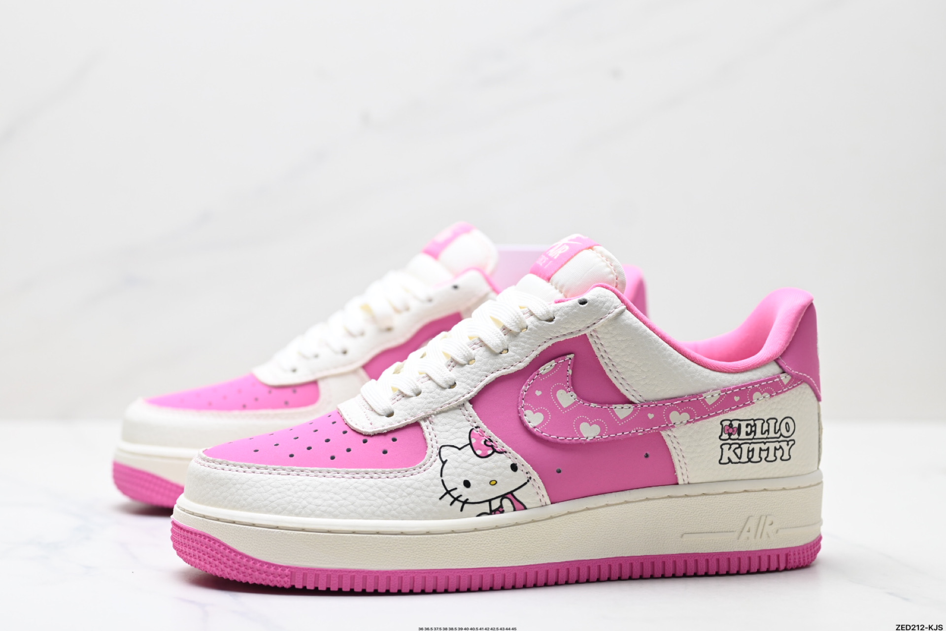 270 NIKE AIR FORCE 1‘07 KK1988-082