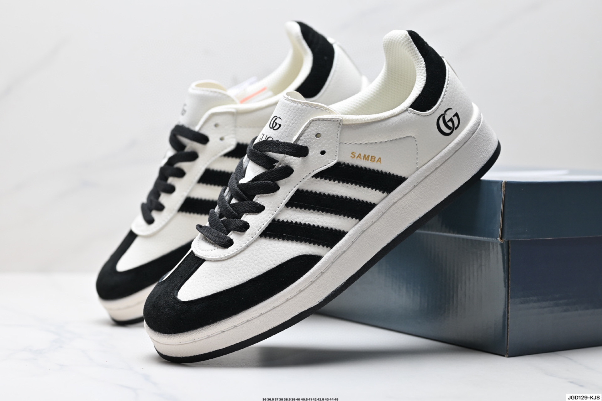 190 Adidas Originals Samba ‘DIY’桑巴舞系列 阿迪达斯 三叶草绅士德训足球风百搭低帮休闲运动板鞋 LJ9905