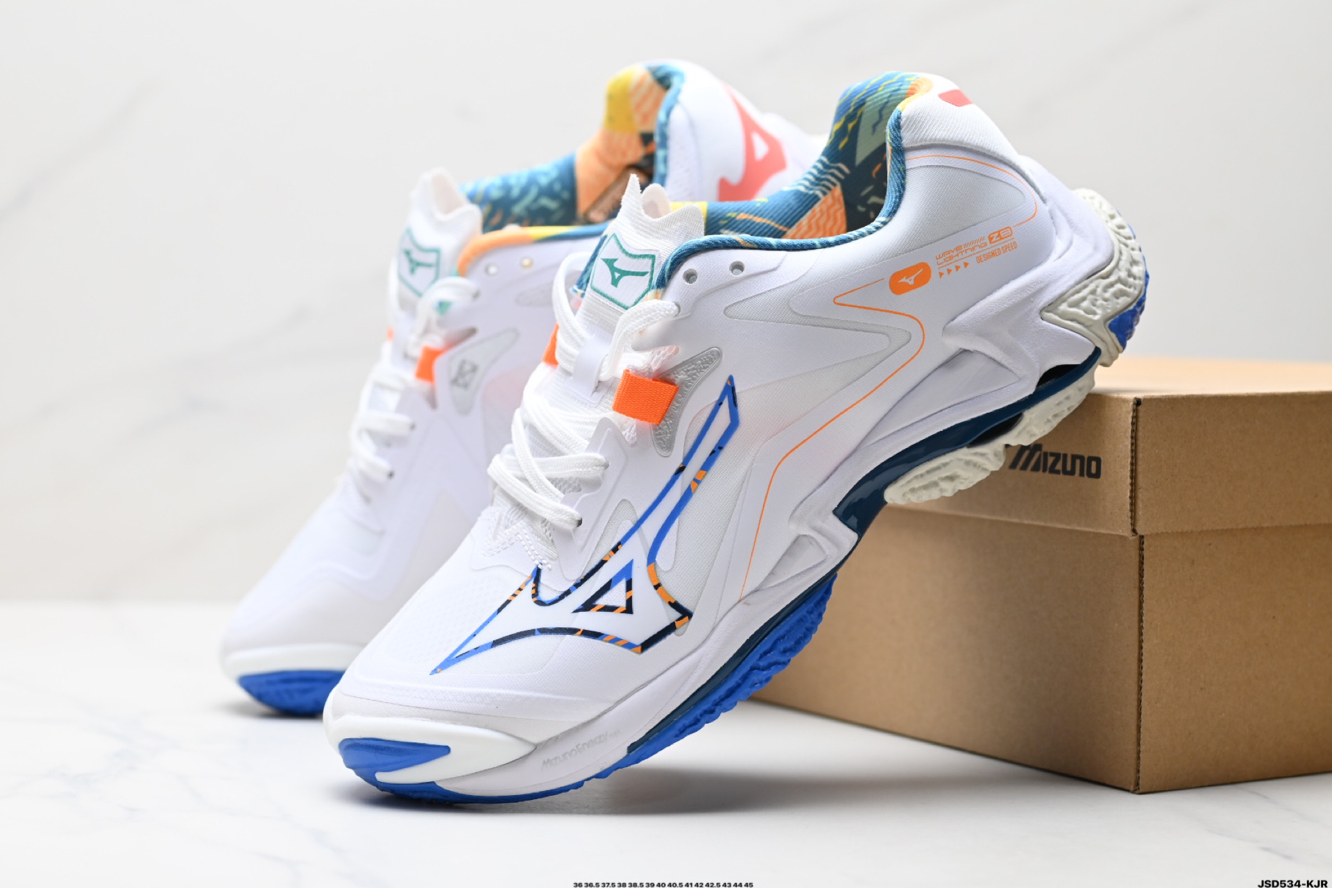 210 Mizuno美津浓 Wave Lightning Z8 舒适 防滑耐磨 低帮 训练鞋 V1GC240010