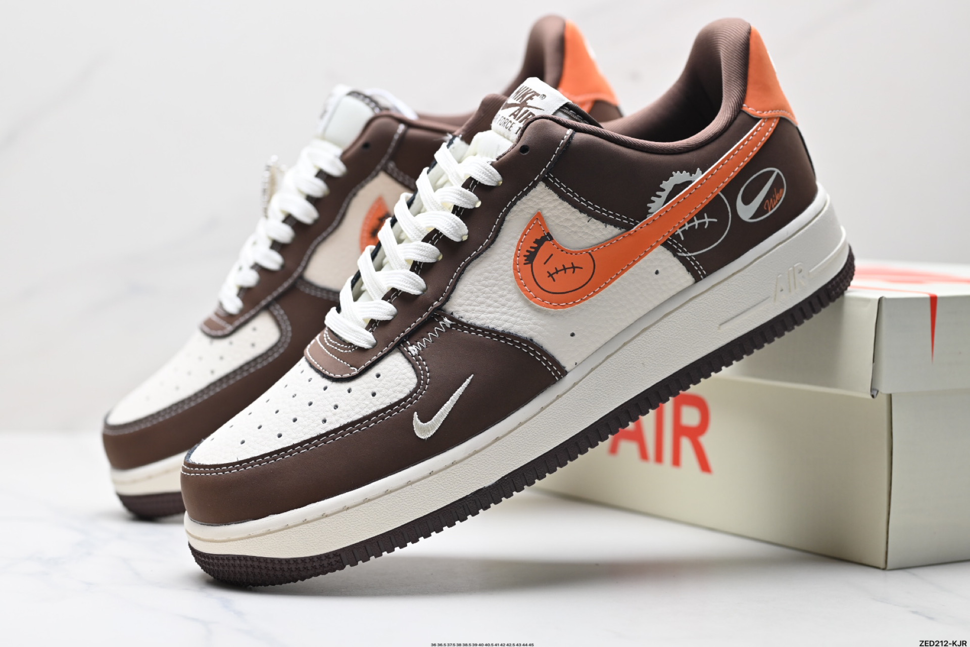 270 NIKE AIR FORCE 1‘07 LV8 KK1988-080
