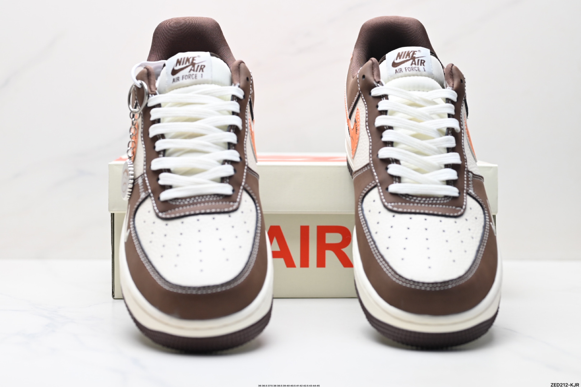 270 NIKE AIR FORCE 1‘07 LV8 KK1988-080