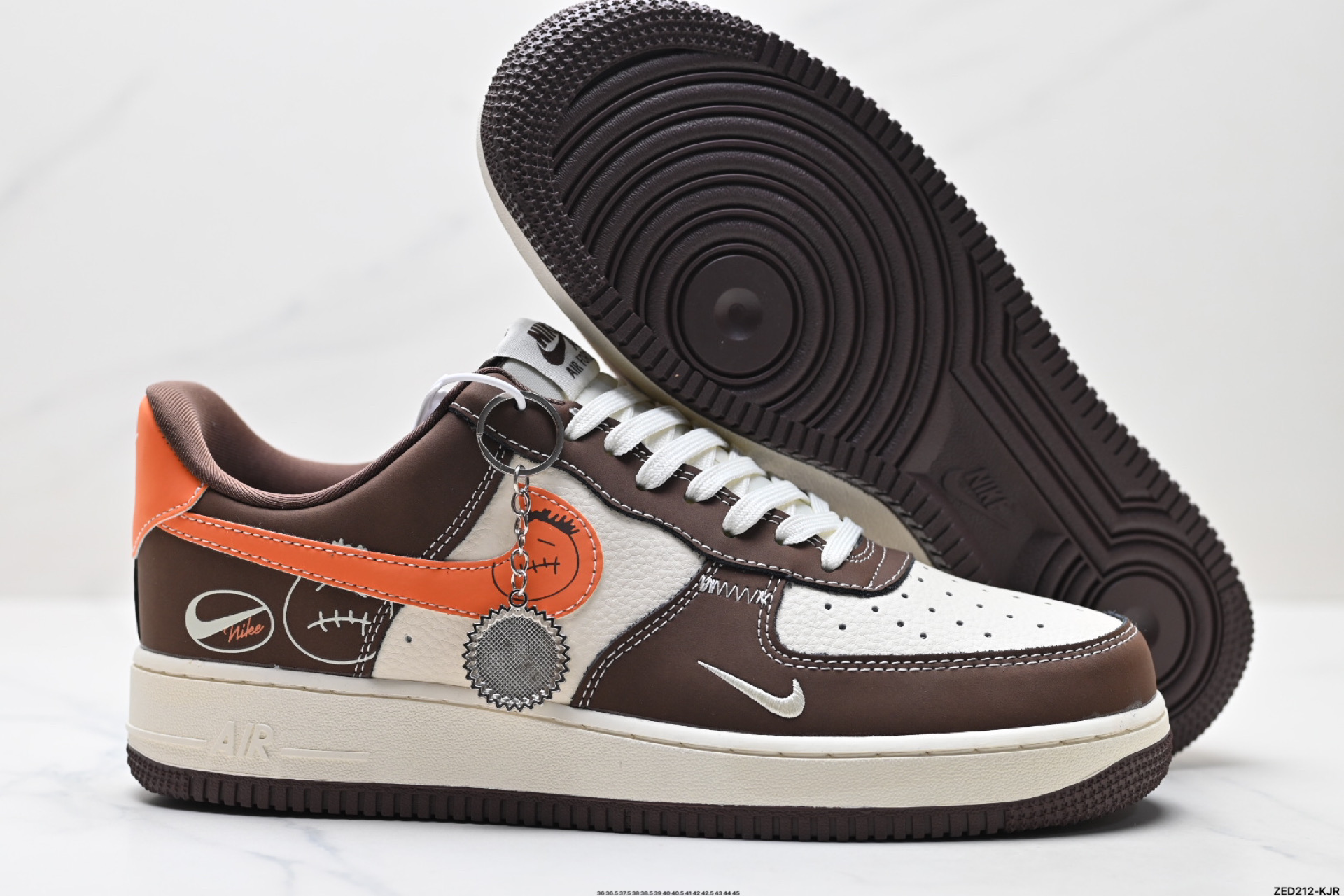 270 NIKE AIR FORCE 1‘07 LV8 KK1988-080