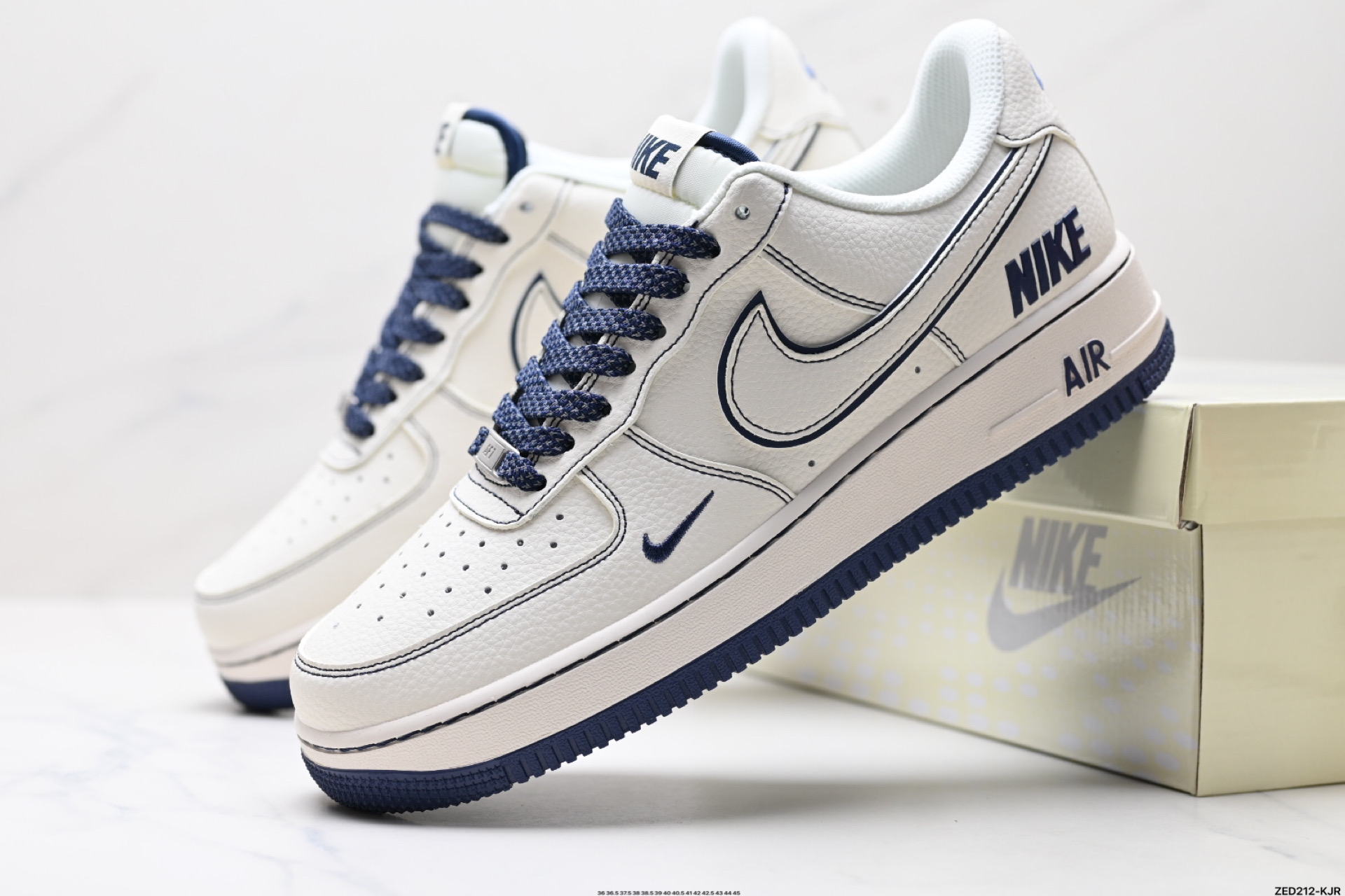 270 NIKE AIR FORCE 1‘07 LV8 HH7518-073