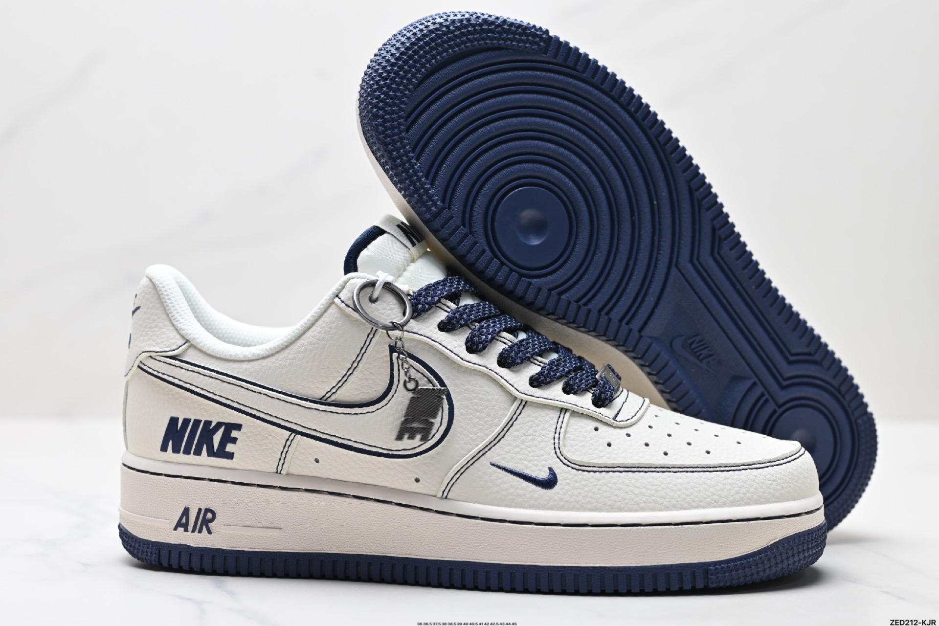 270 NIKE AIR FORCE 1‘07 LV8 HH7518-073