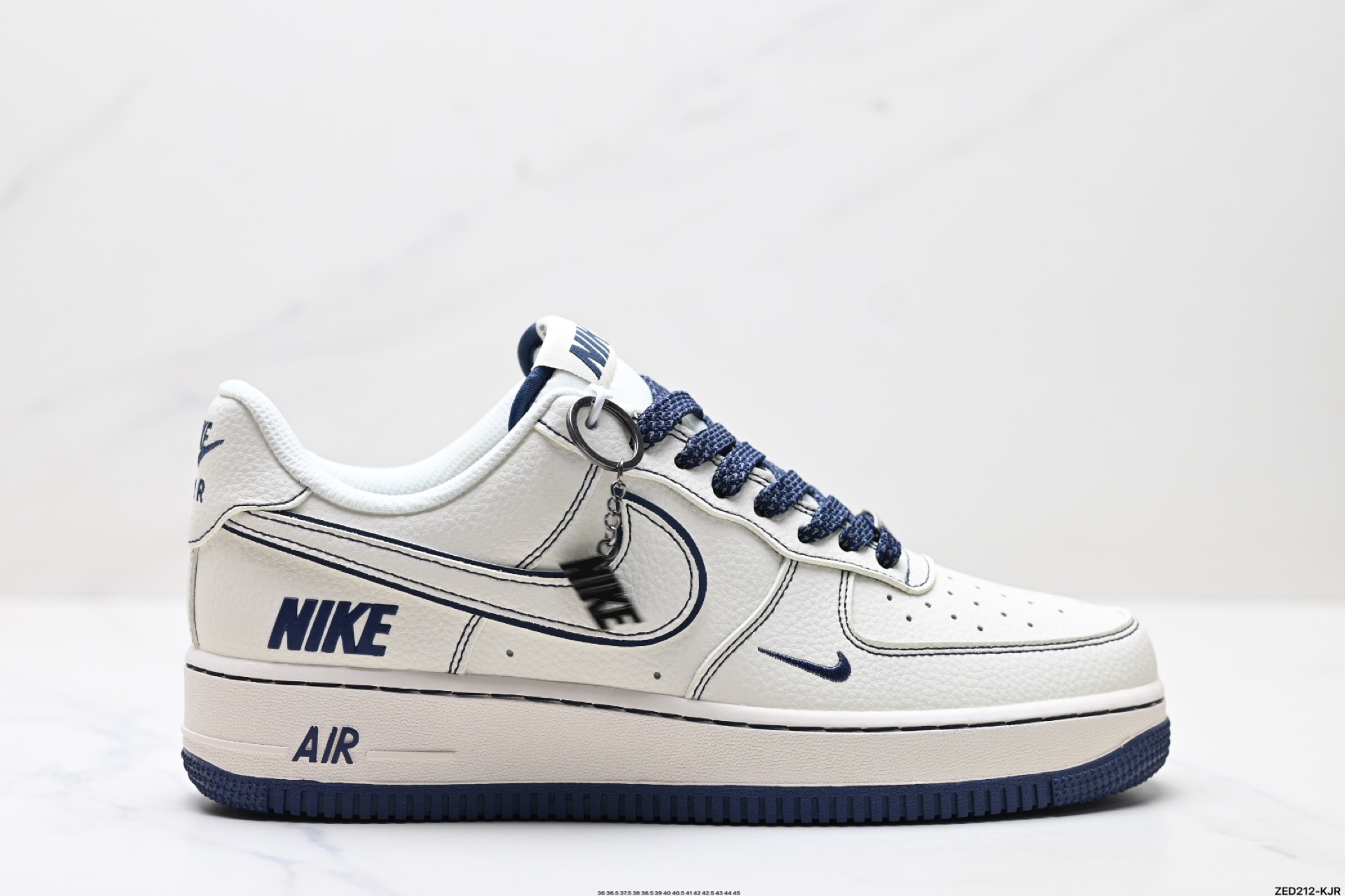 270 NIKE AIR FORCE 1‘07 LV8 HH7518-073