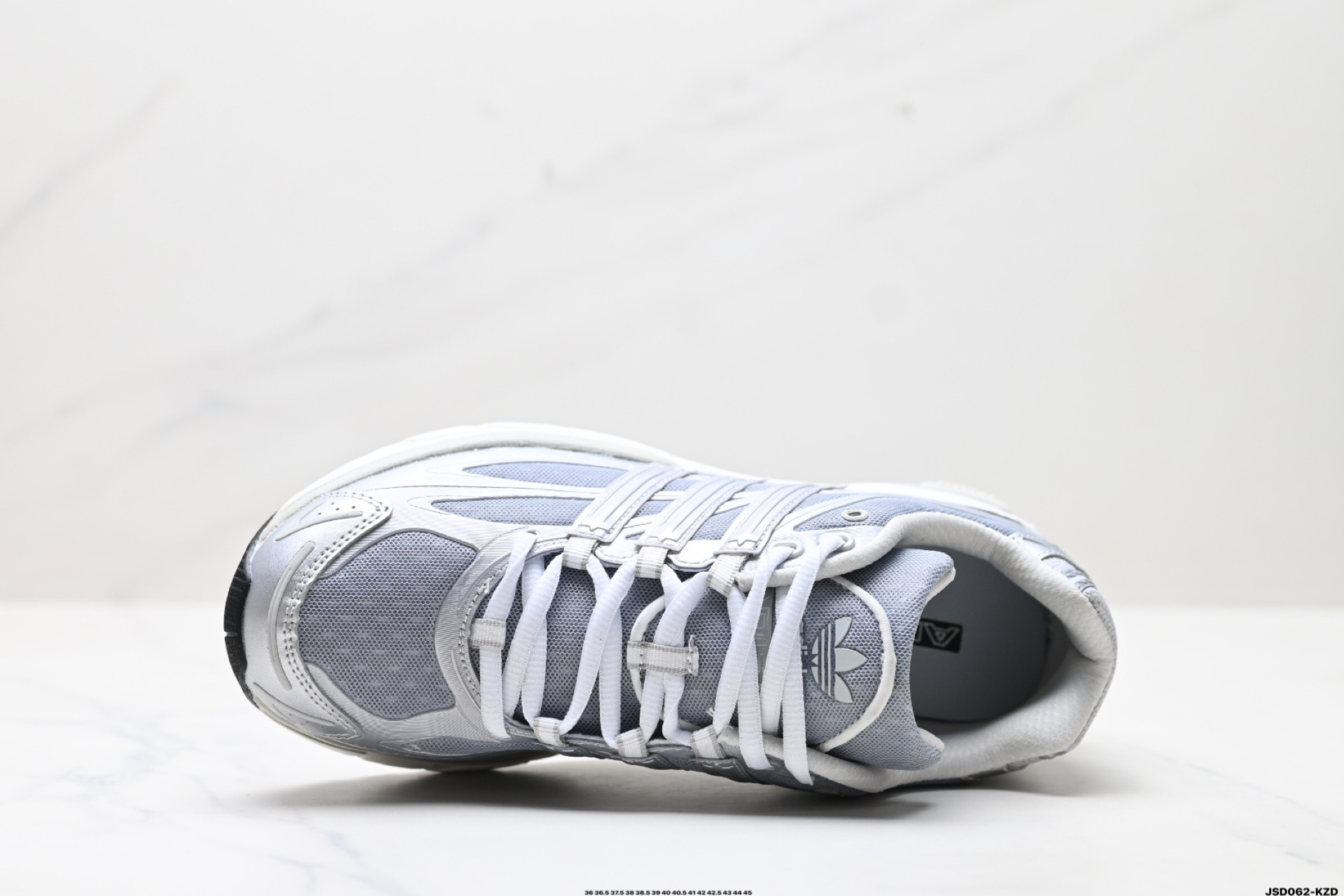 Adidas Adistar Cushion 阿迪达斯 防滑耐磨 低帮 跑步鞋 老爹鞋 ID5748