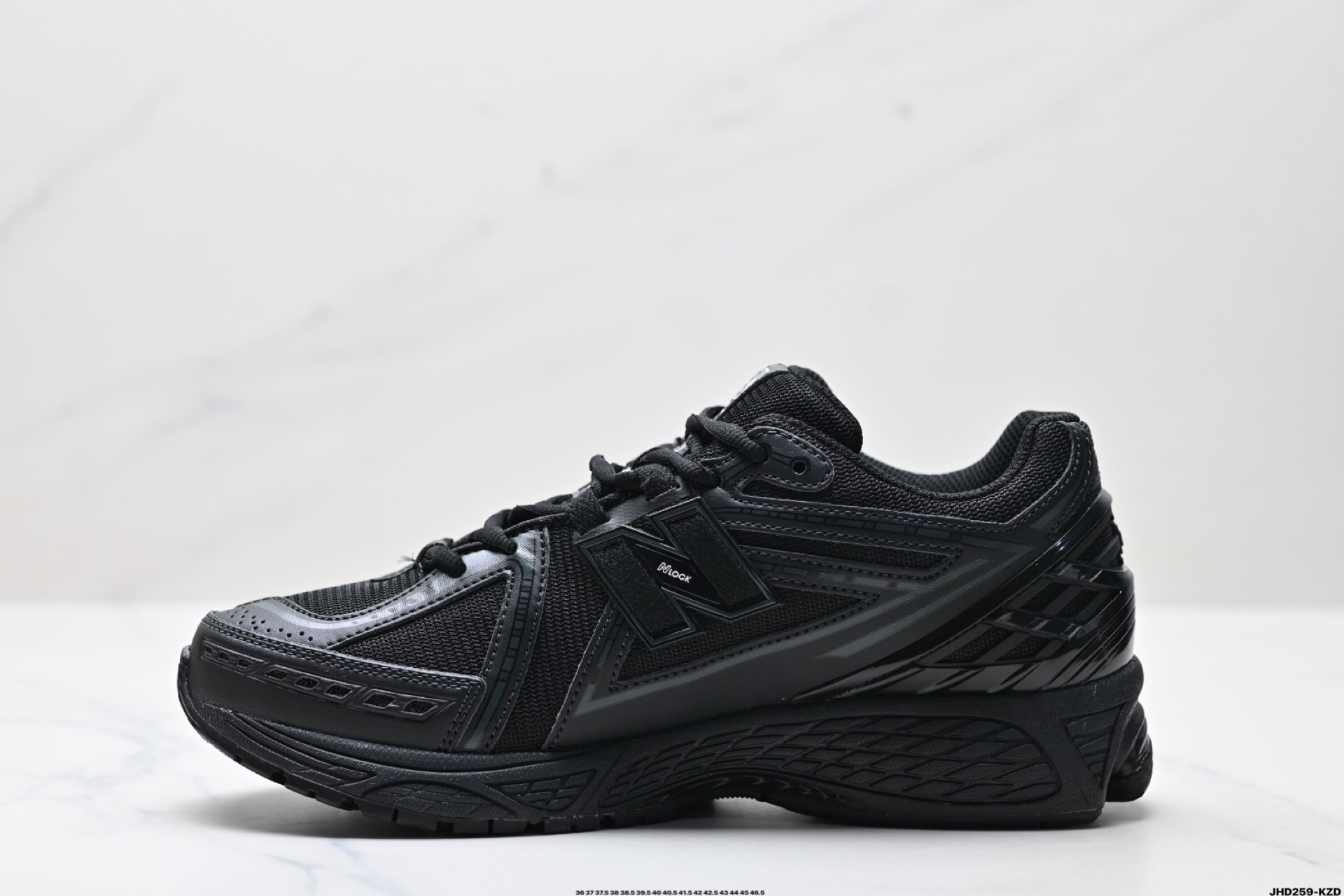 200 New Balance M1906系列 复古单品宝藏老爹鞋款 M1906RBB