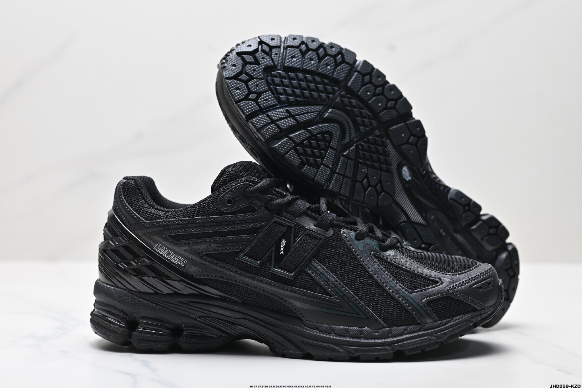 200 New Balance M1906系列 复古单品宝藏老爹鞋款 M1906RBB