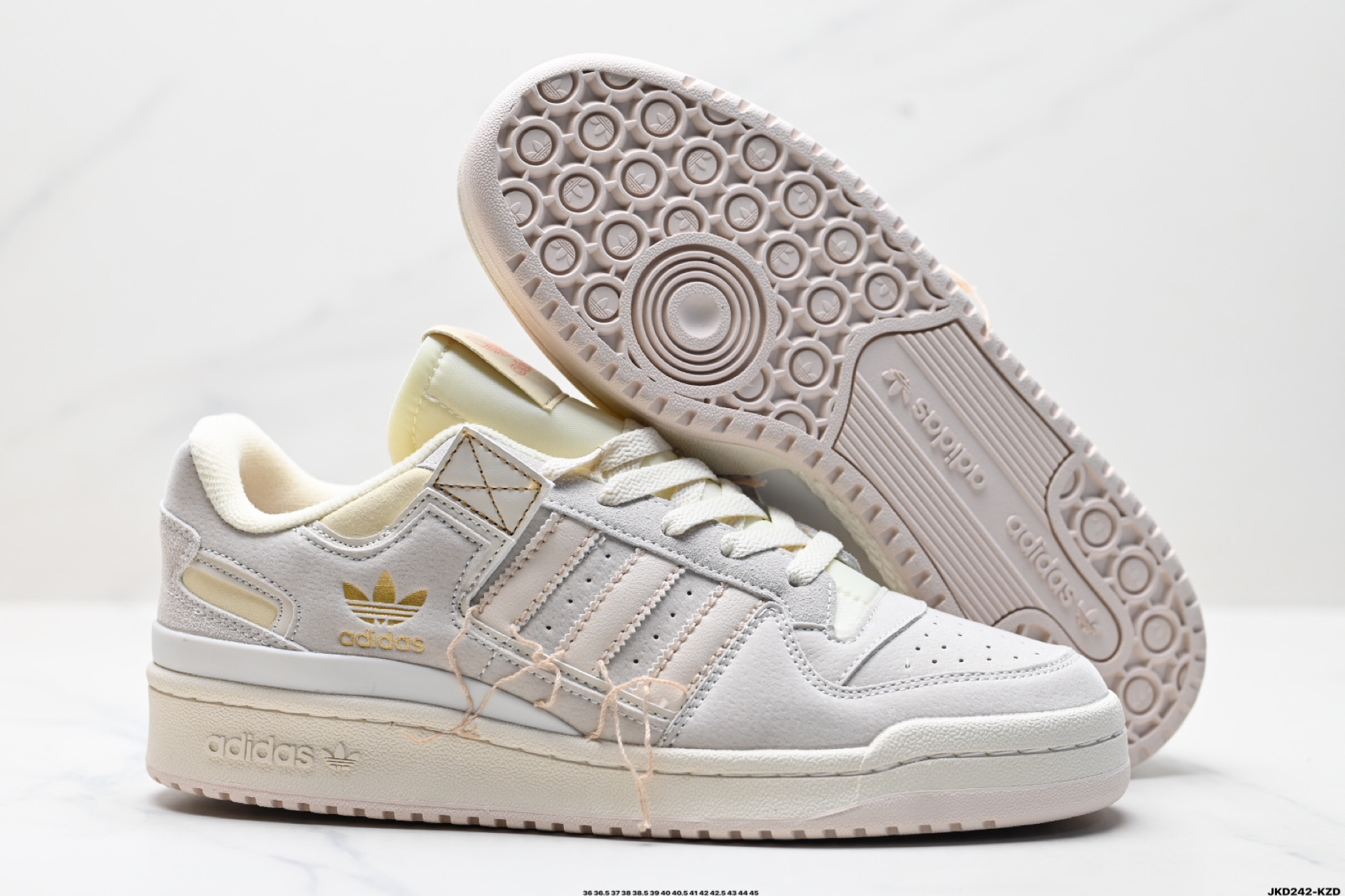 Adidas Forum 84 Low 阿迪达斯 低帮百搭潮流休闲运动板鞋 GW0299